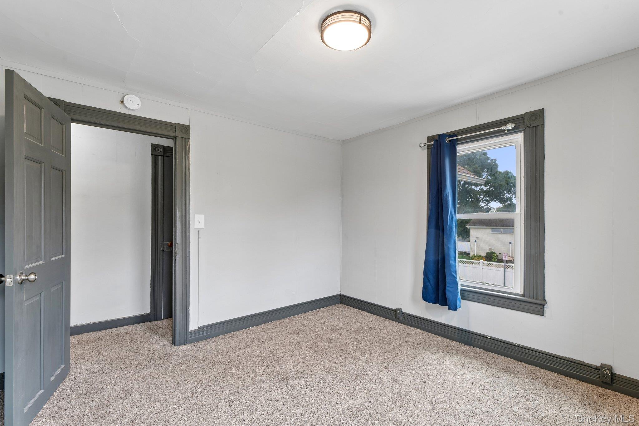 195 River Avenue — photo 16