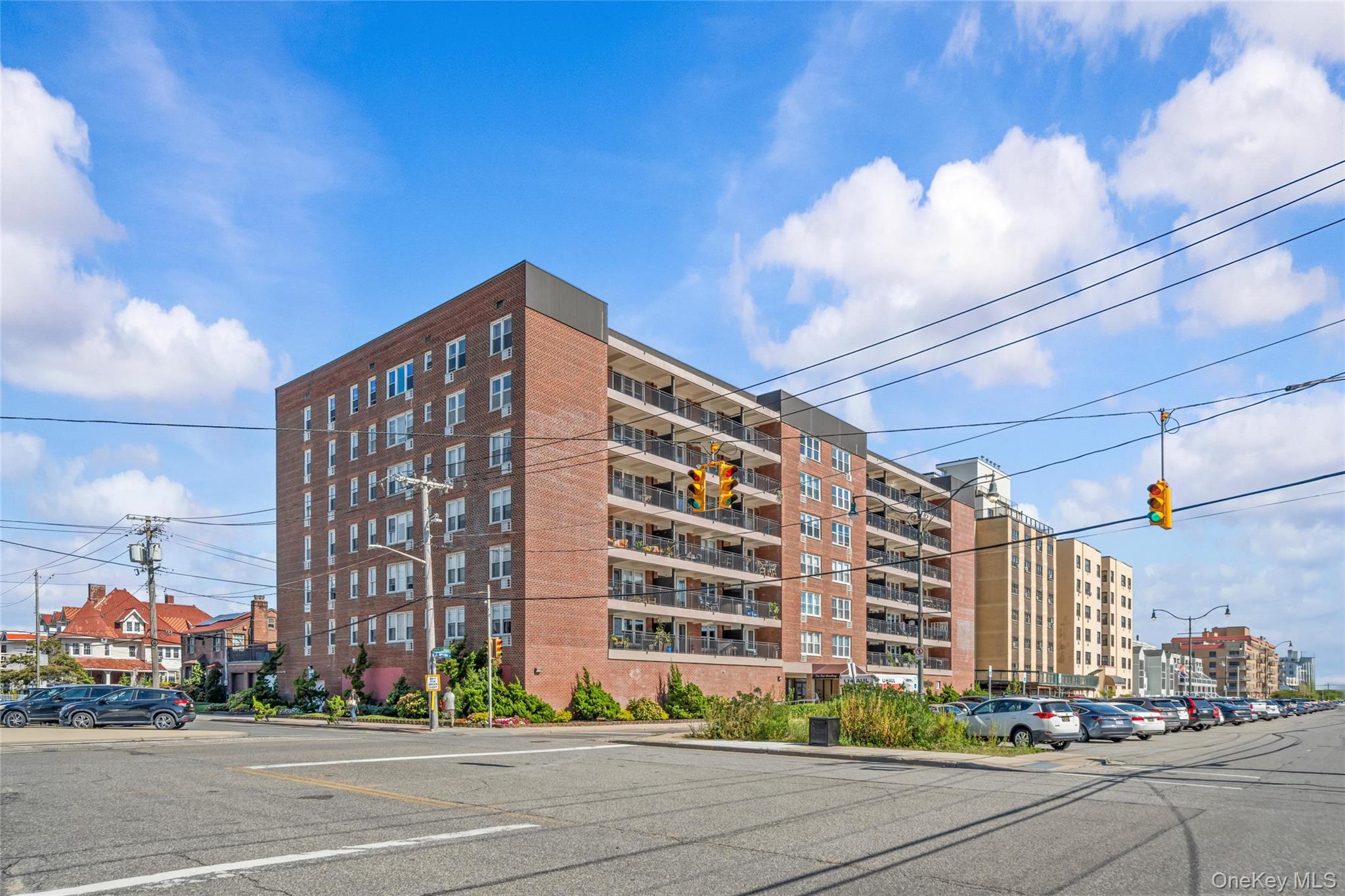 1 Broadway #7O, Long Beach