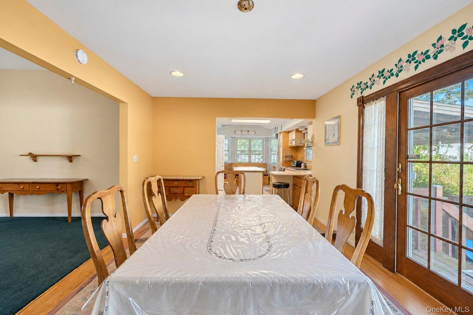 35 Jackson Avenue — photo 17