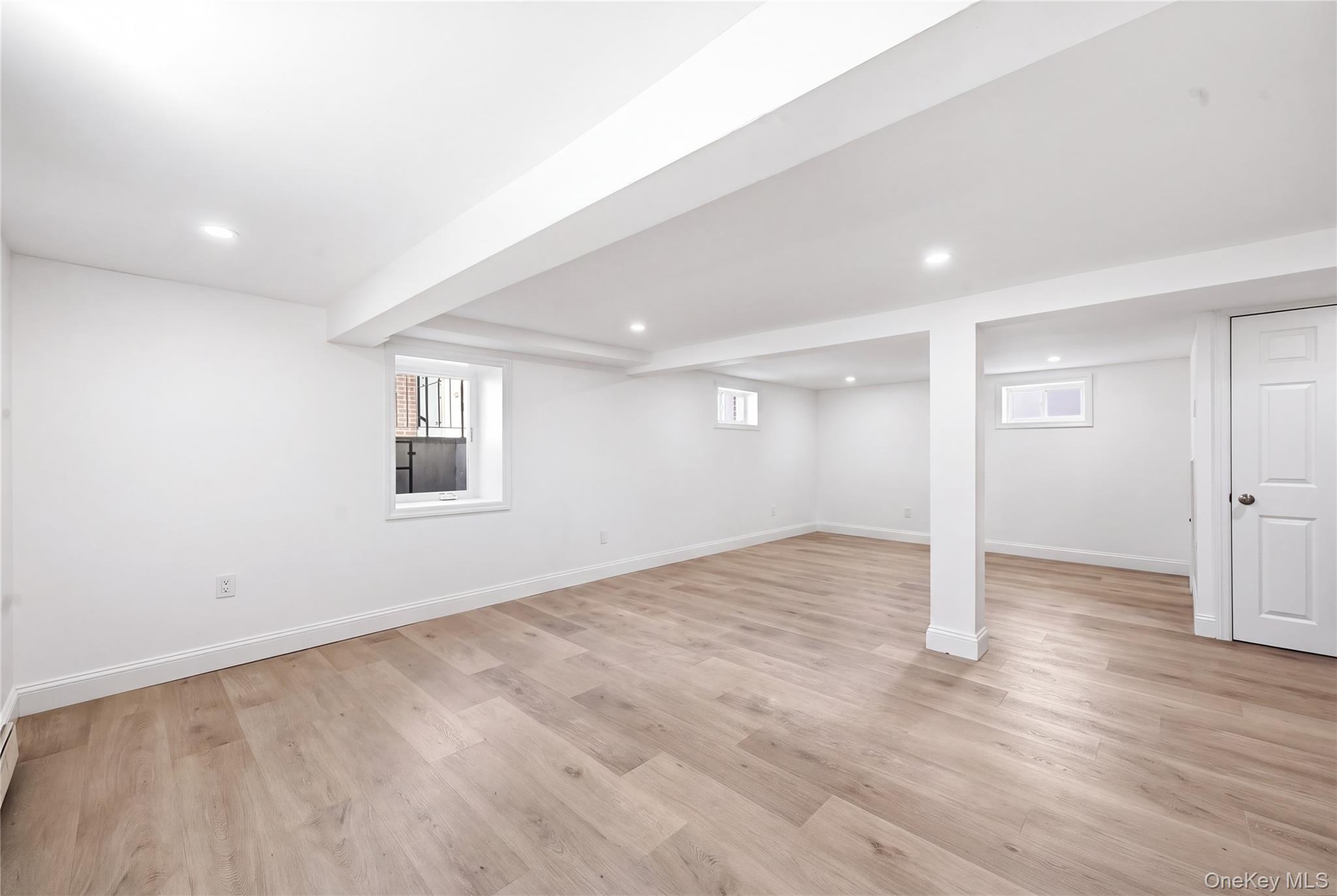 48 Central Boulevard — photo 17
