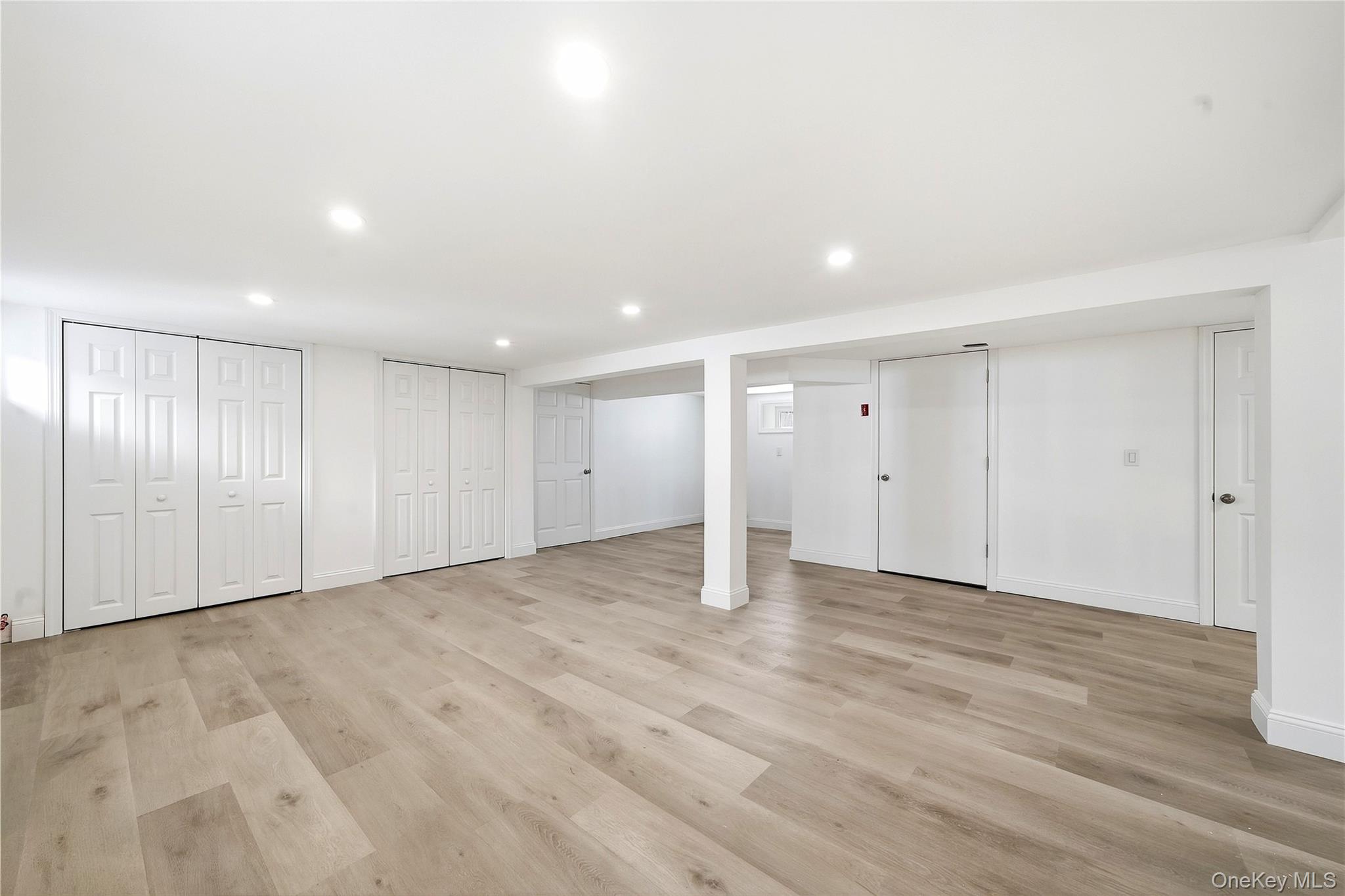 48 Central Boulevard — photo 20