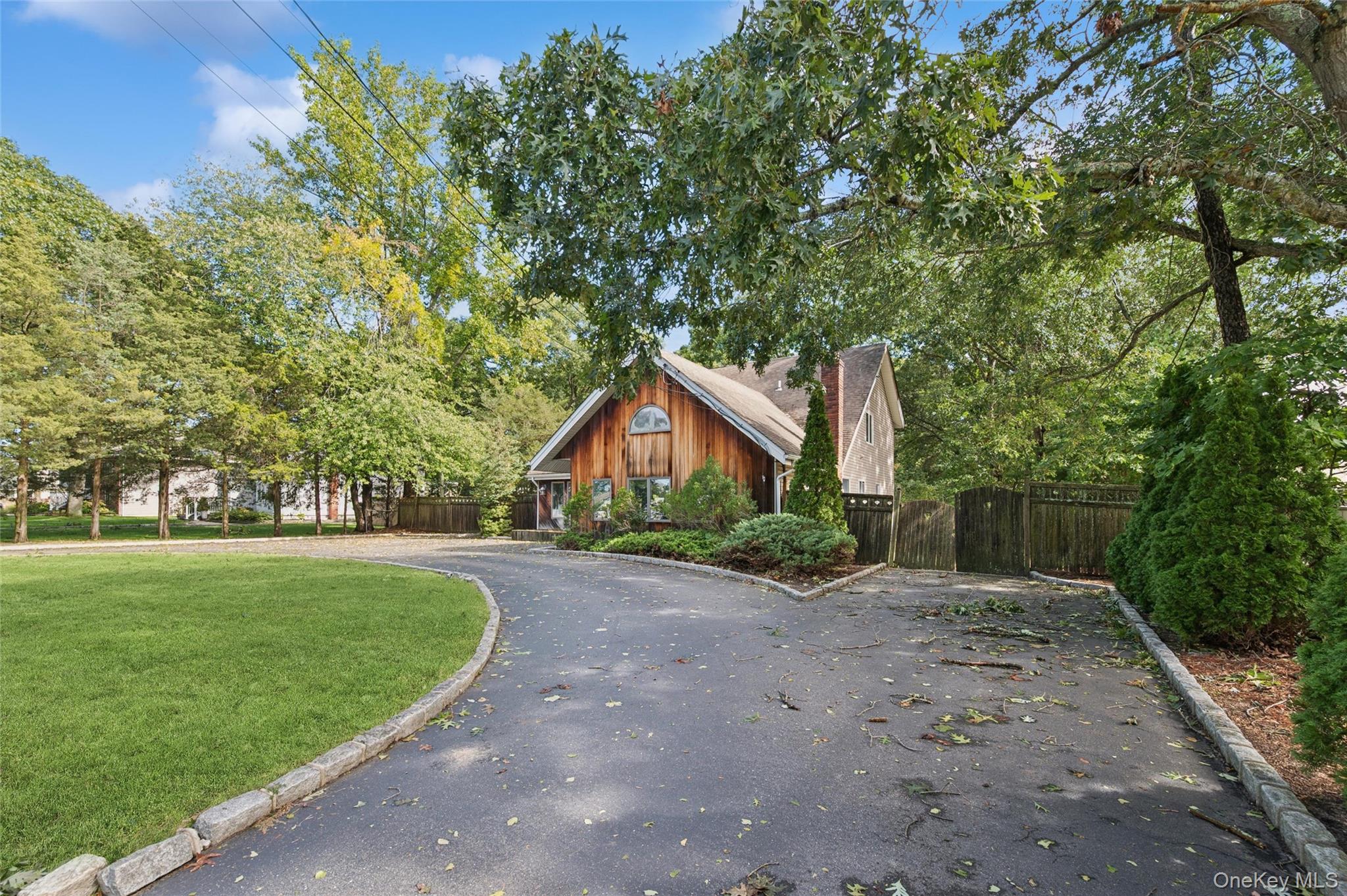 65 Morris Avenue — photo 3