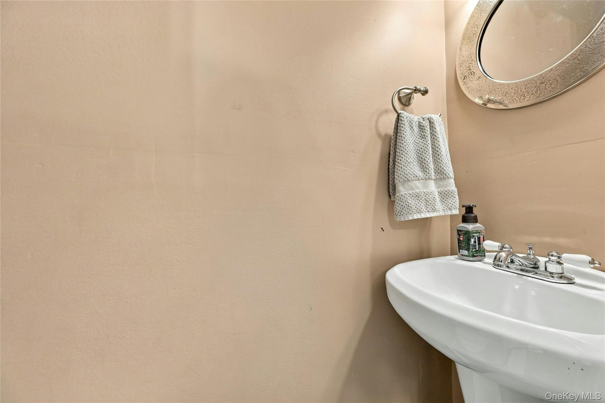82 Oakwood Drive — photo 22