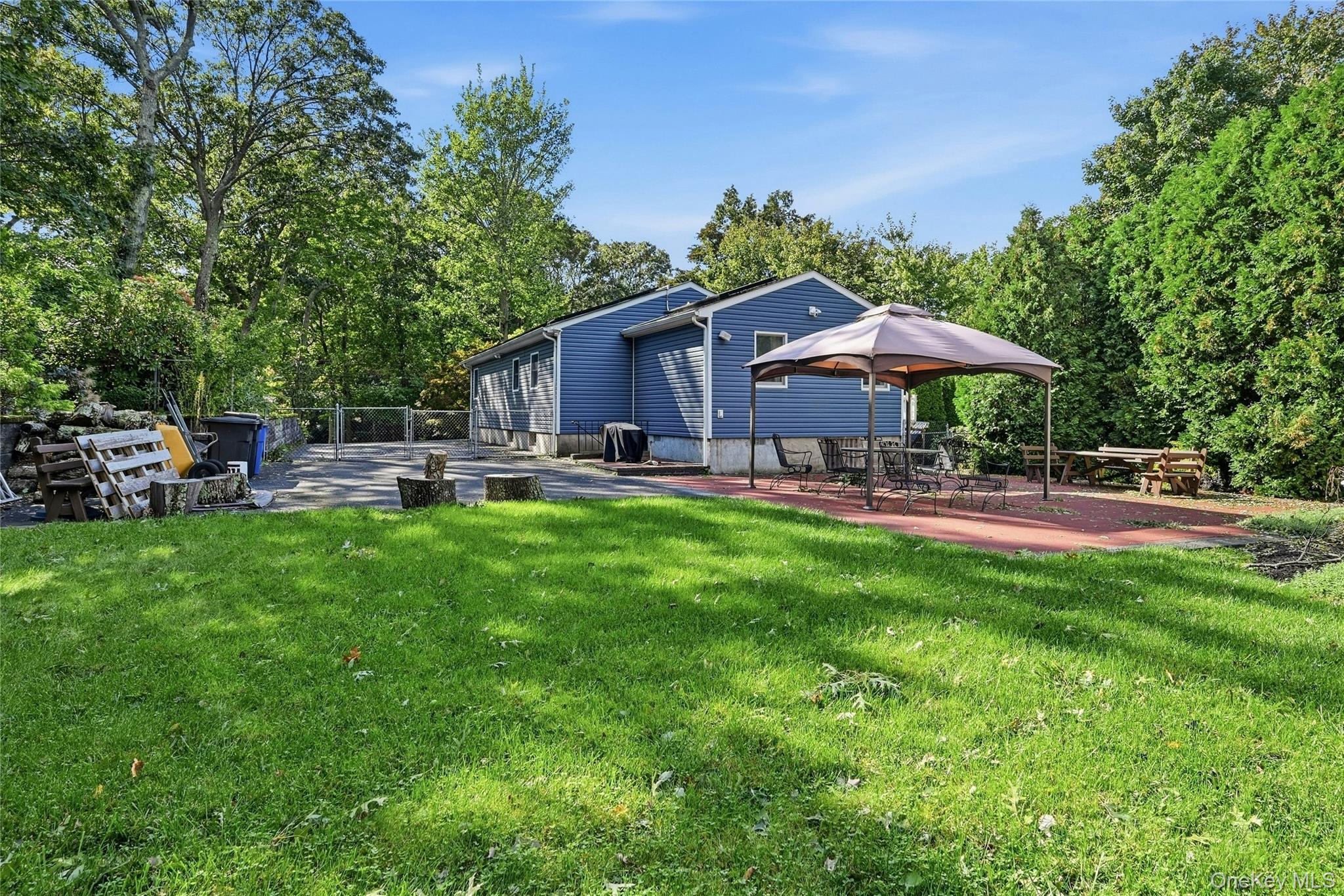 82 Oakwood Drive — photo 30