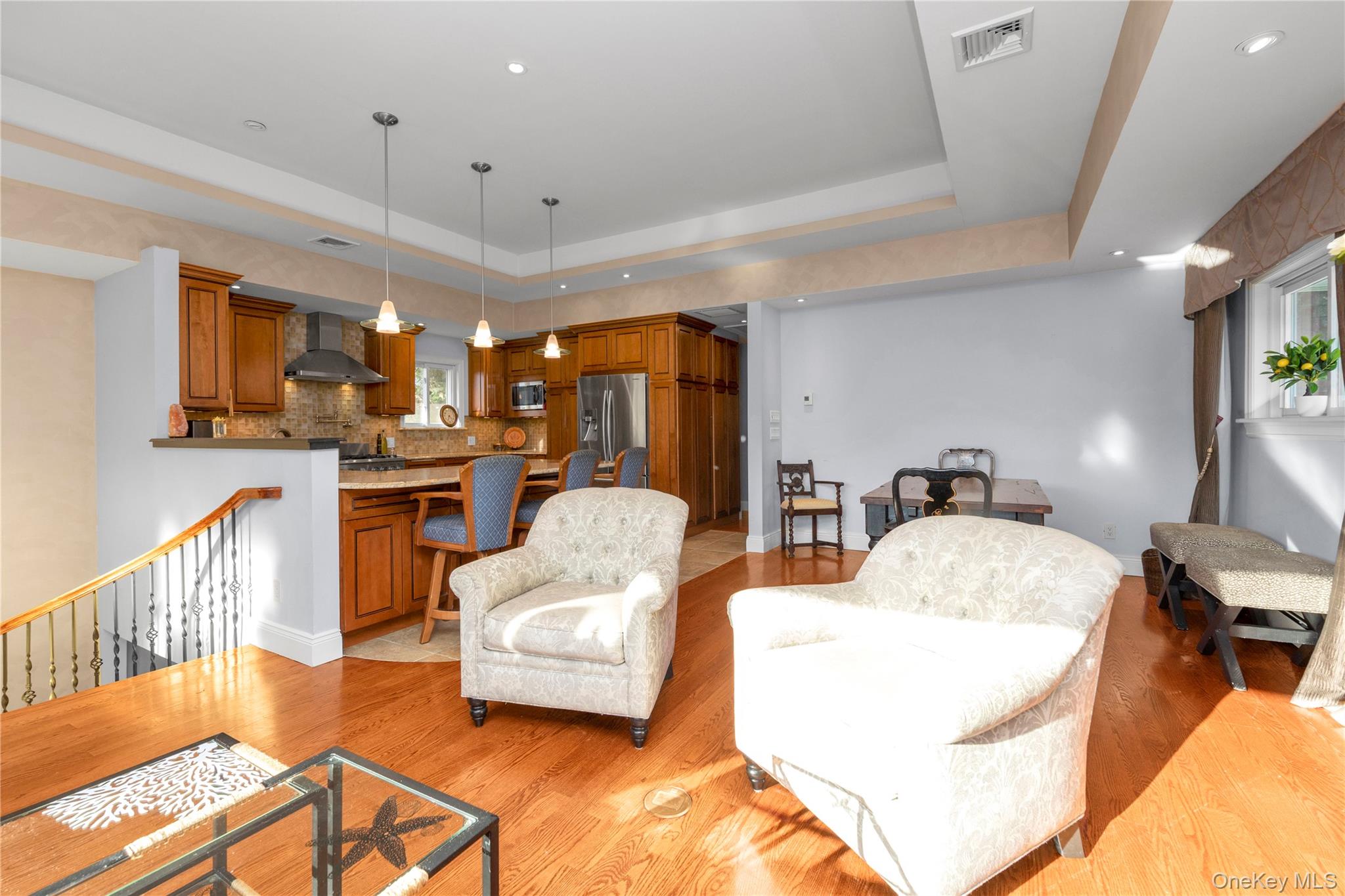 1 Glenwood Avenue #A — photo 5