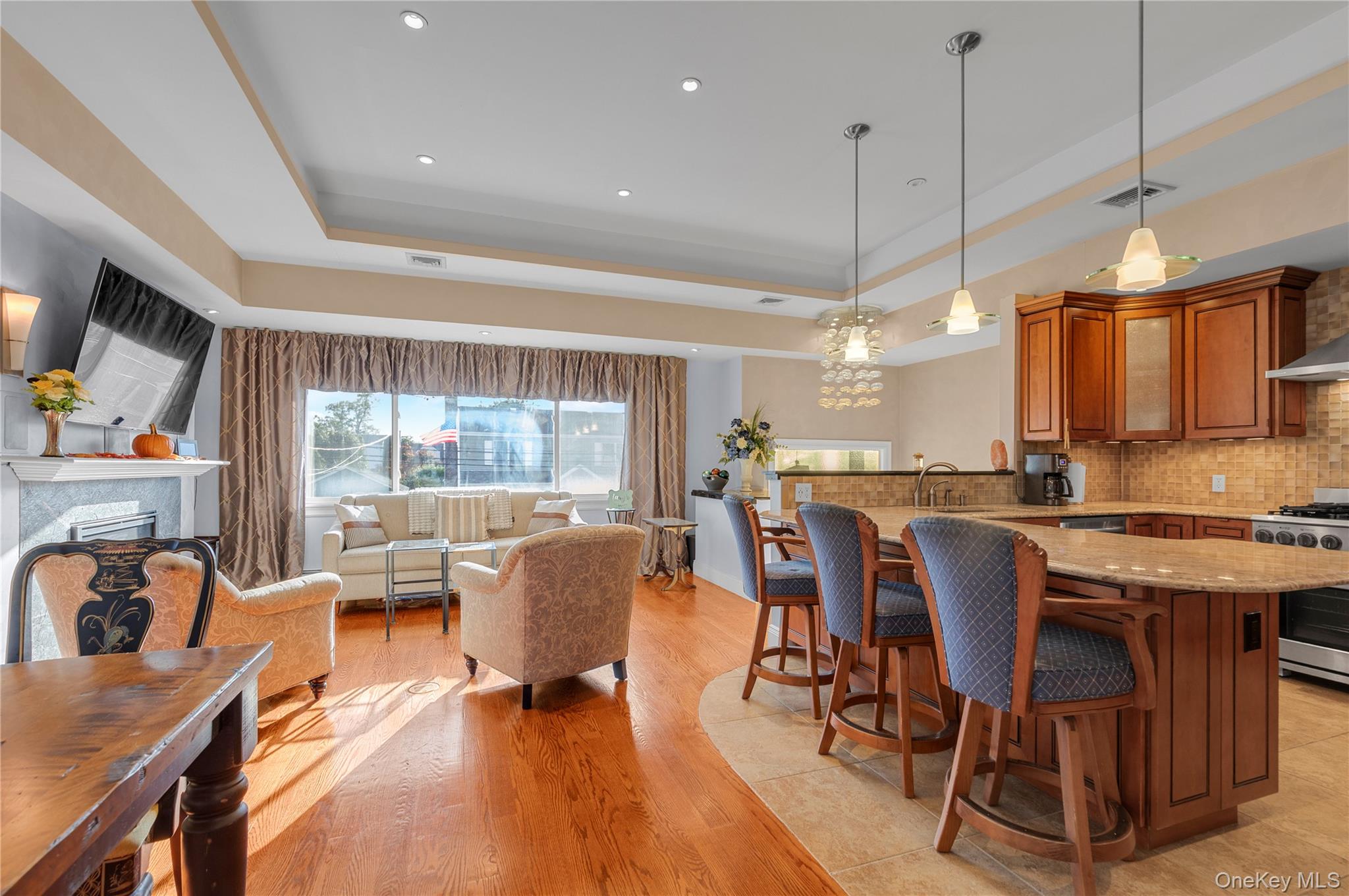 1 Glenwood Avenue #A — photo 6