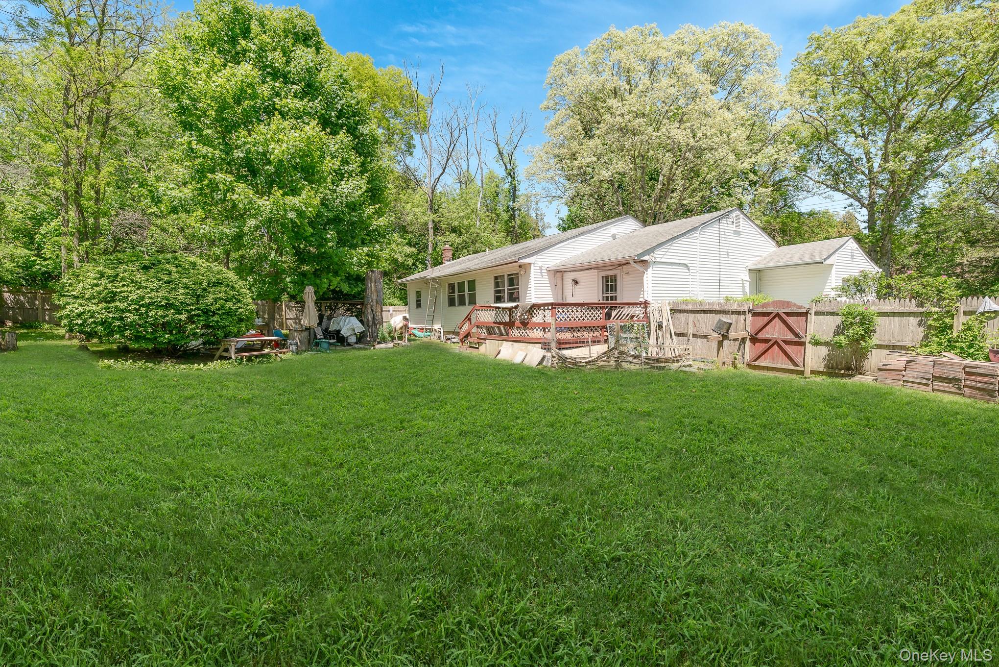 103 Gates Avenue — photo 21