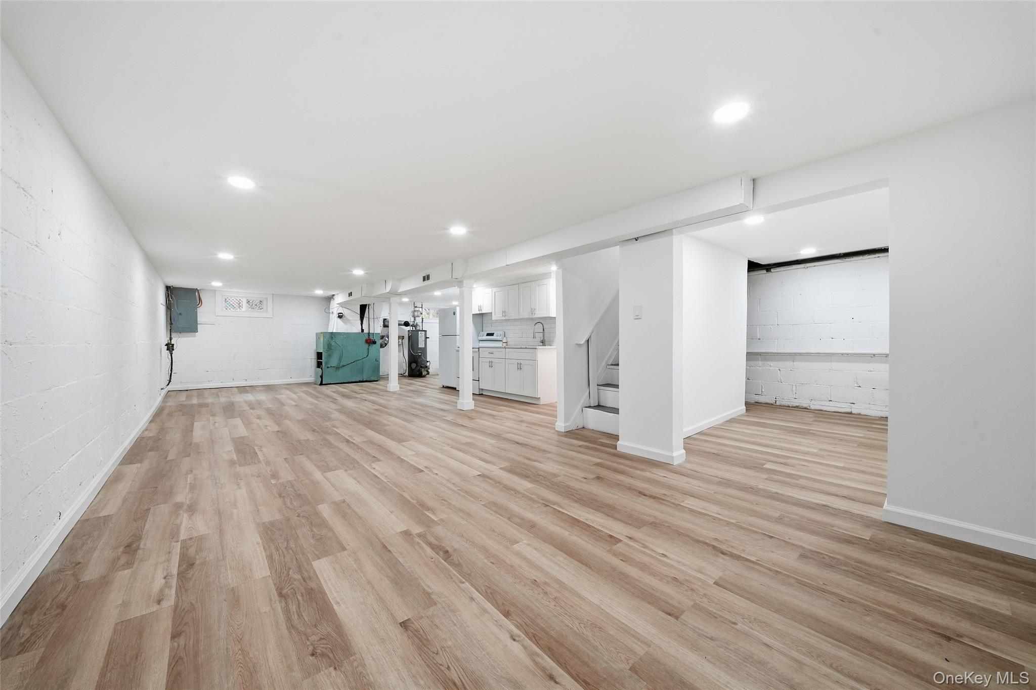 180 Booker Avenue — photo 14