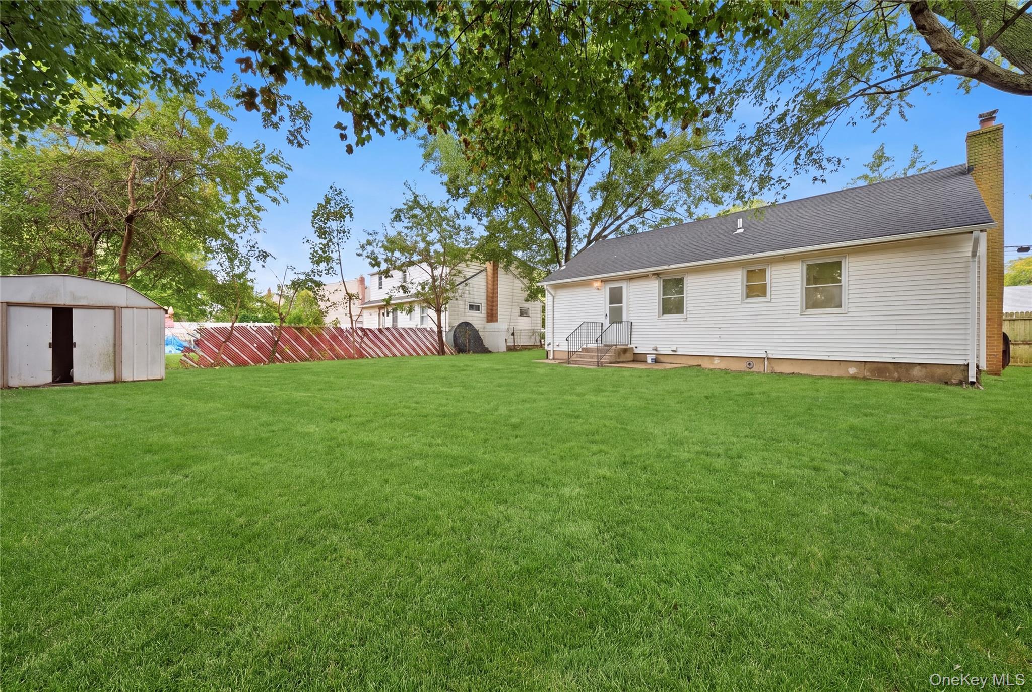 180 Booker Avenue — photo 18