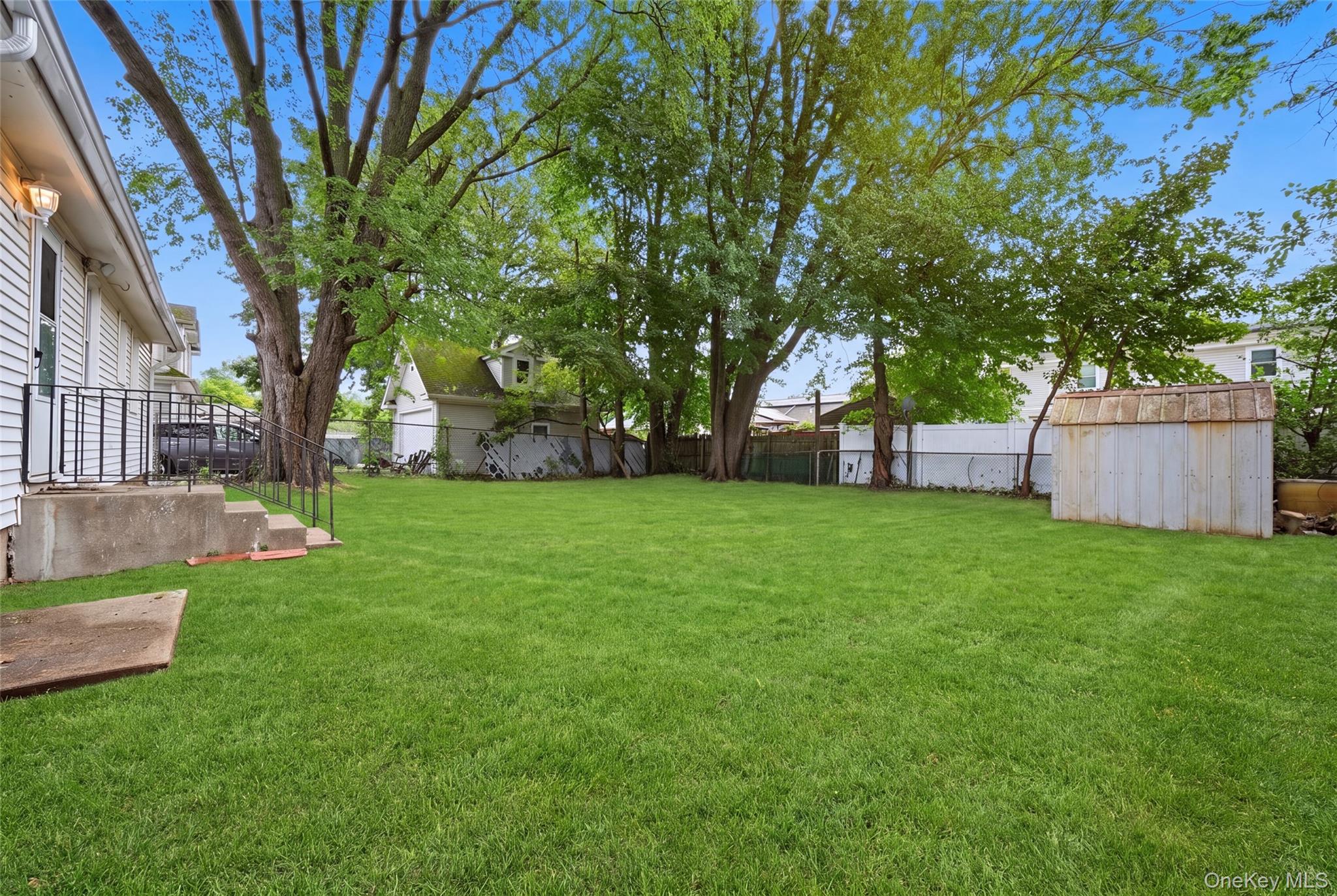 180 Booker Avenue — photo 20