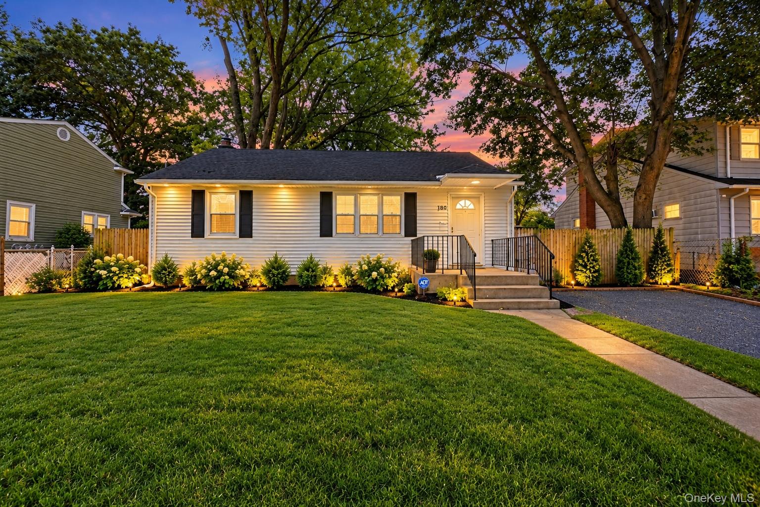 180 Booker Avenue, Wyandanch