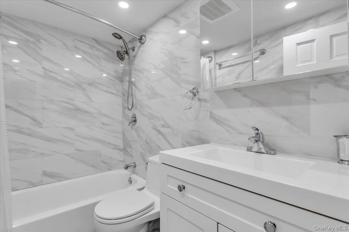 21 Buttonwood Drive — photo 36