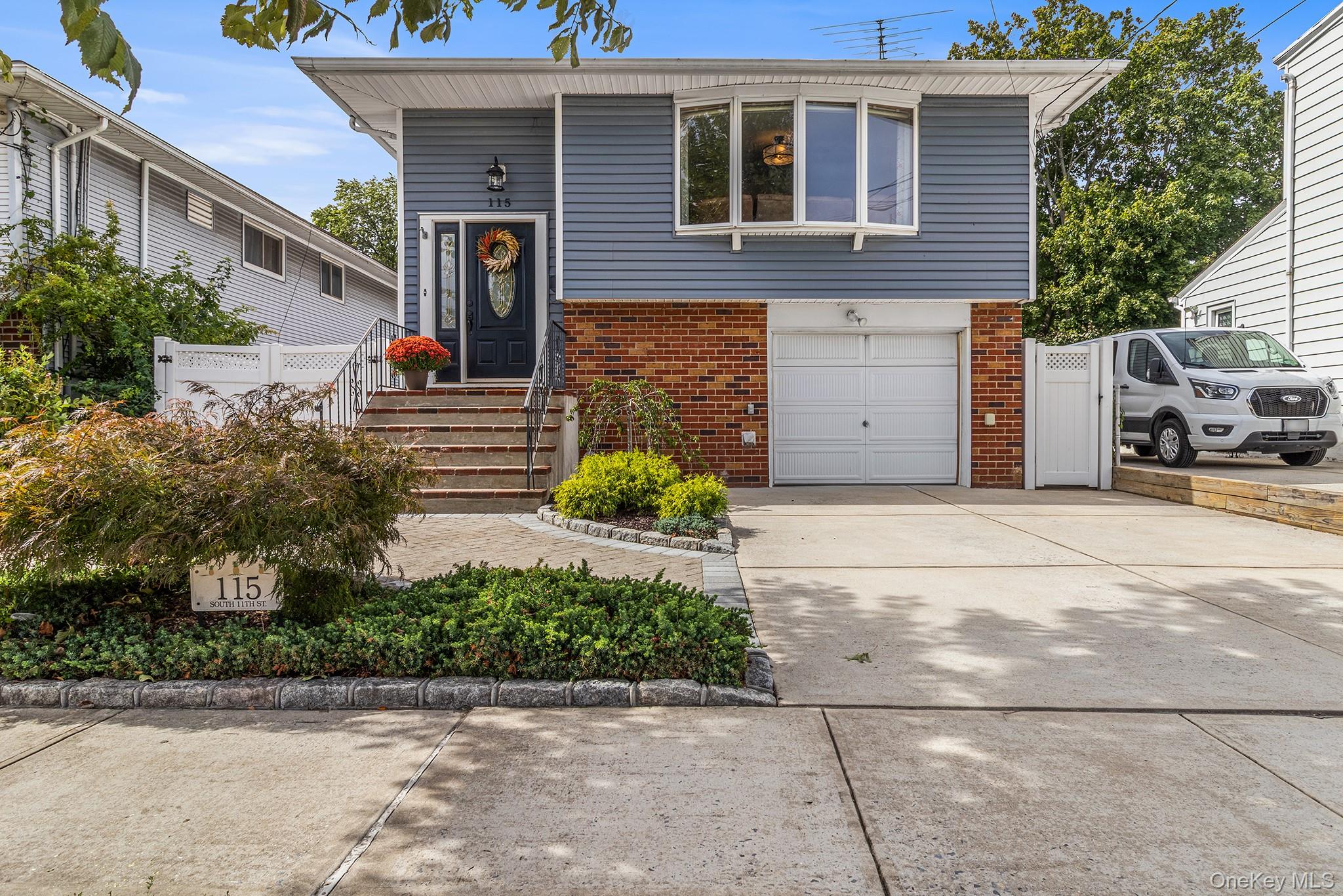 115 11th Street, New Hyde Park