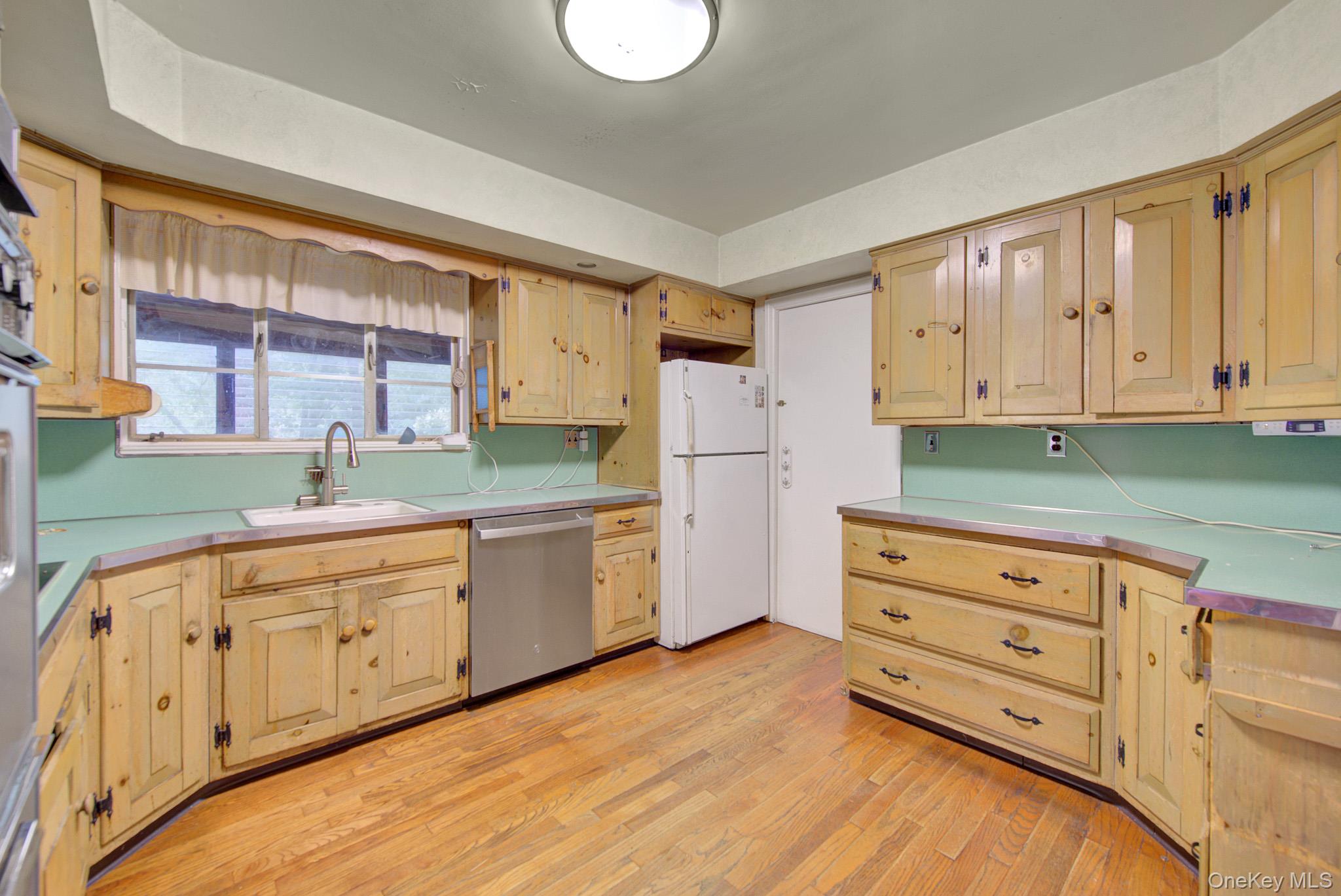 6 Soundview Road — photo 14