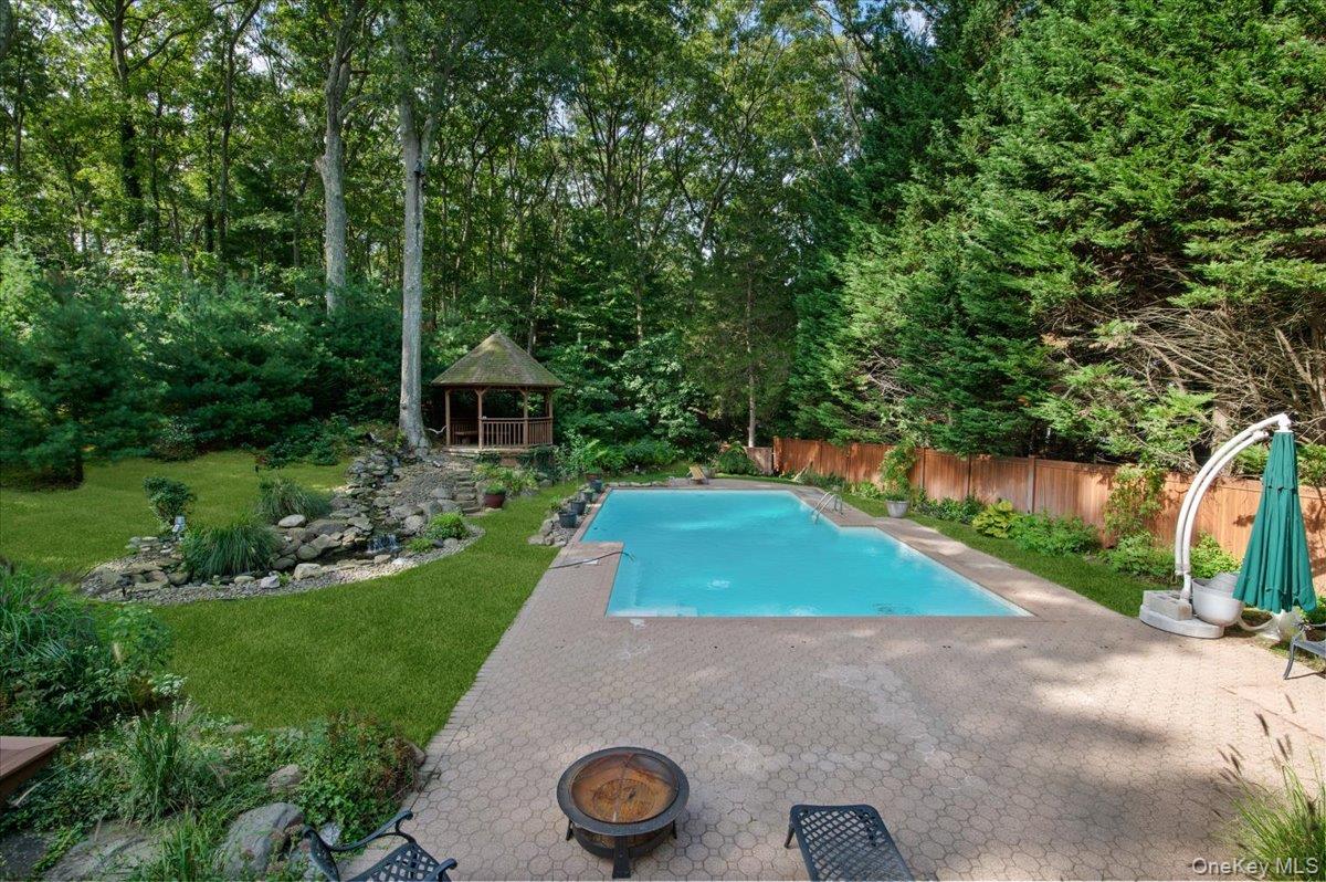 7 Faulkner Lane — photo 37