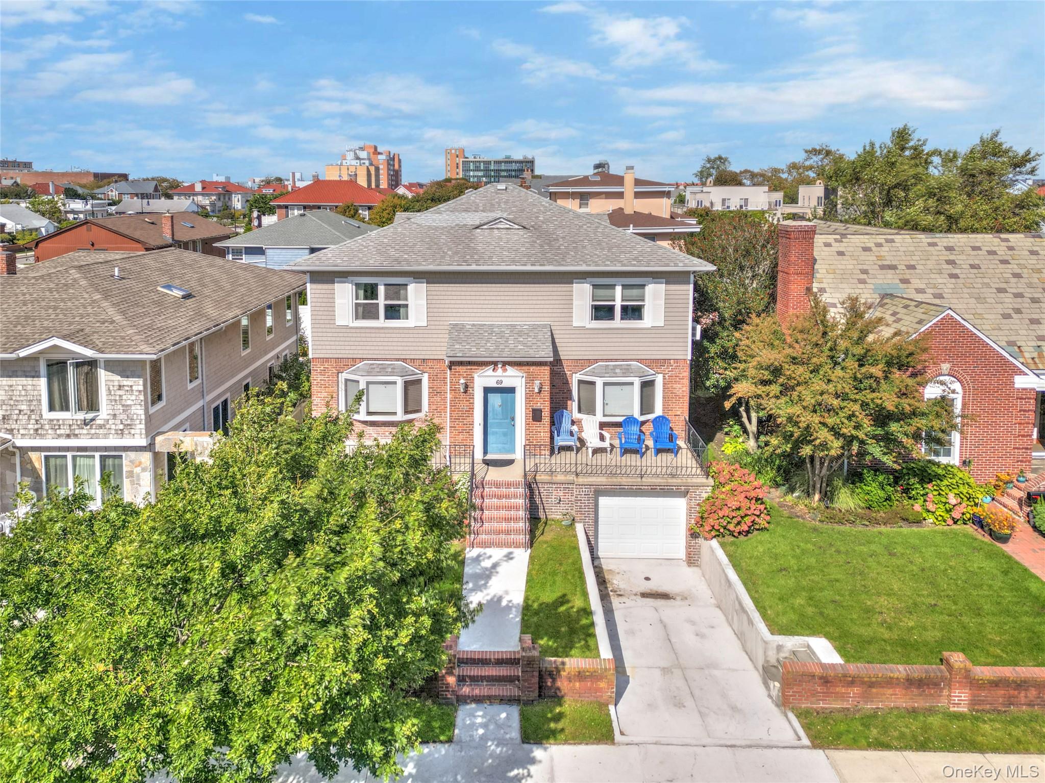 69 Penn Street, Long Beach