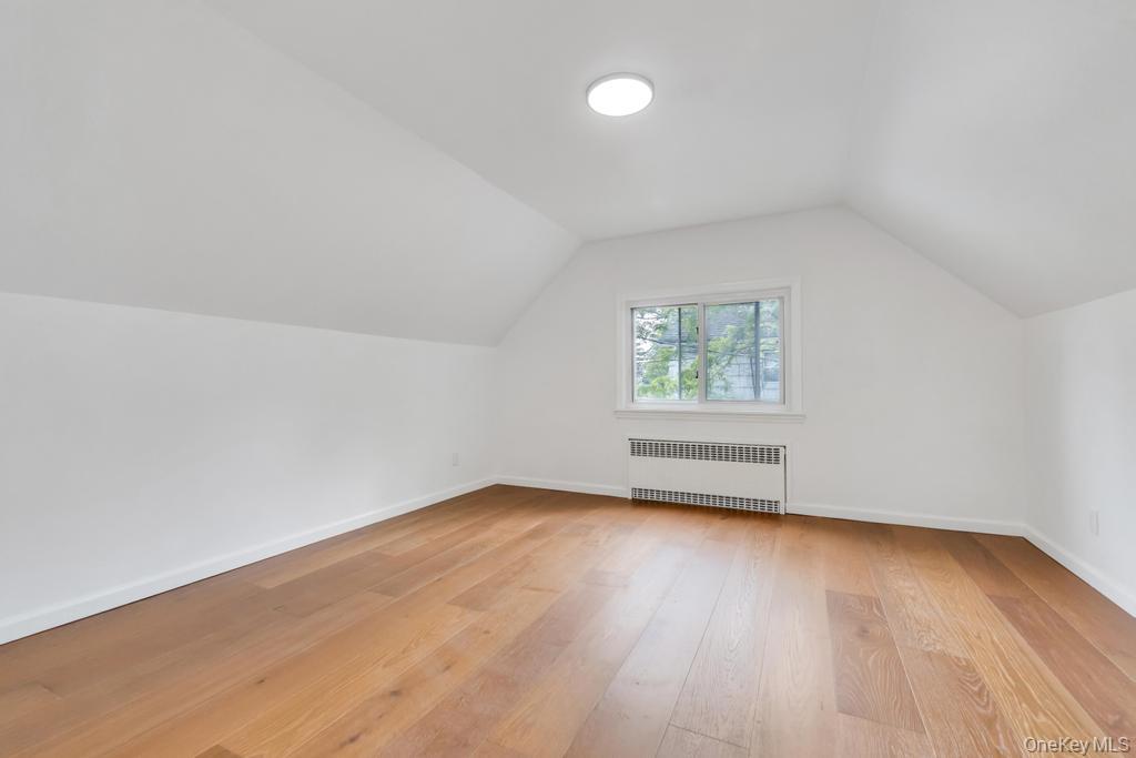 20 Howard Street — photo 16