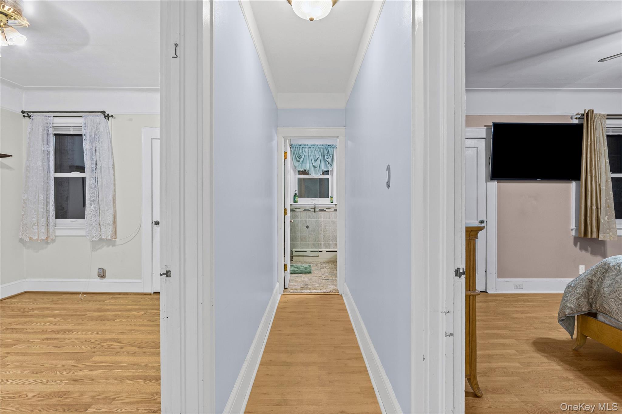 410 Midwood Avenue — photo 16