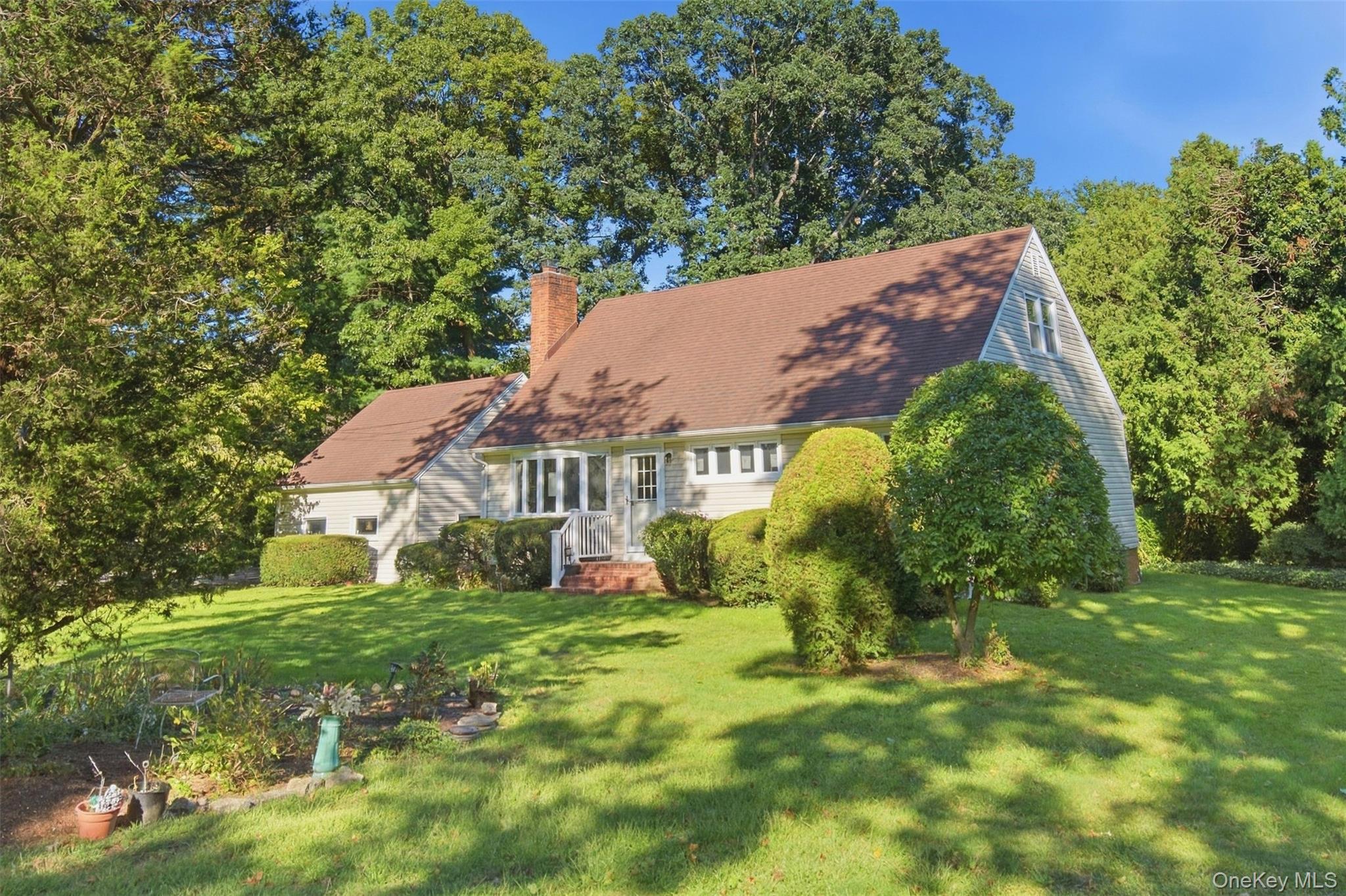 316 Lenox Road, Huntington Station