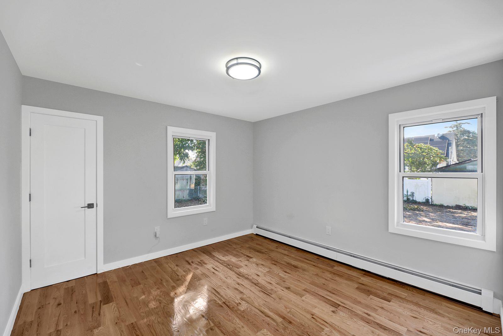 870 Southern Parkway — photo 11