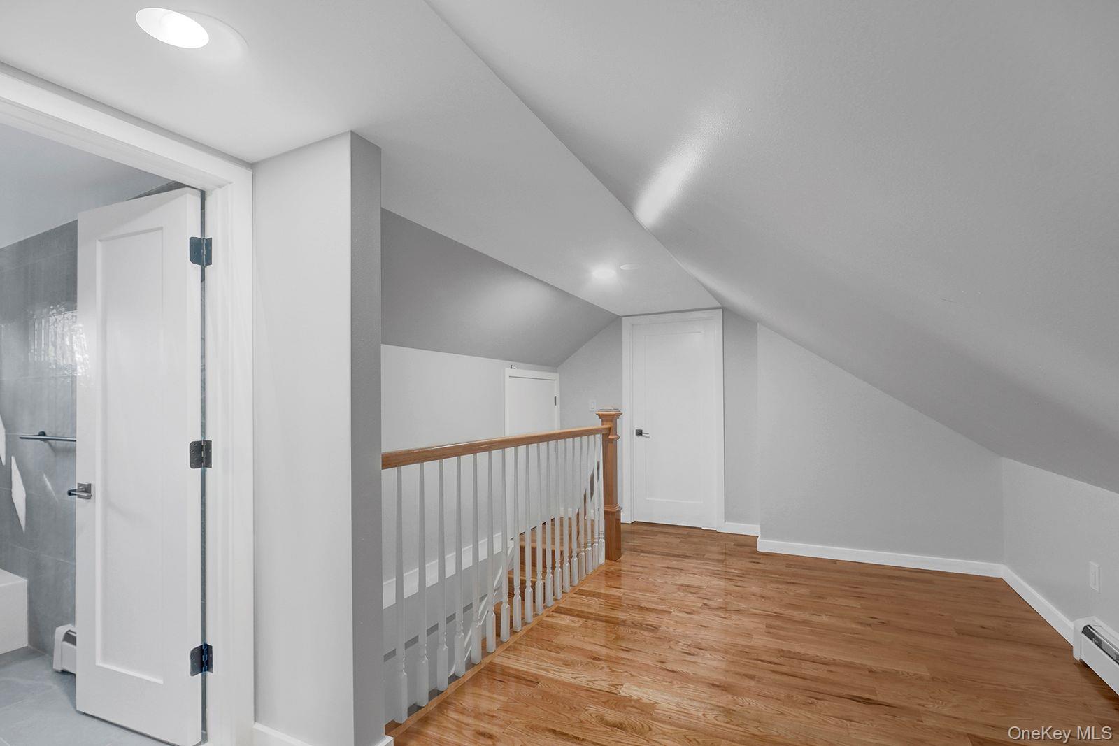 870 Southern Parkway — photo 14