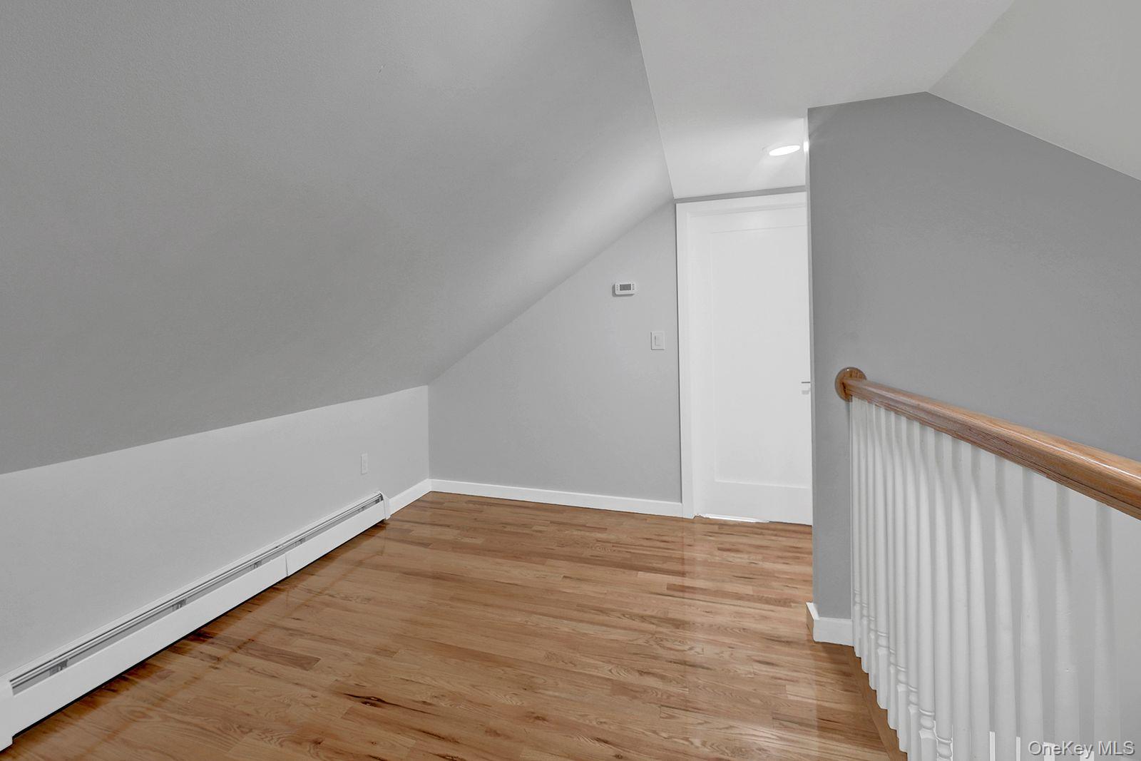 870 Southern Parkway — photo 15