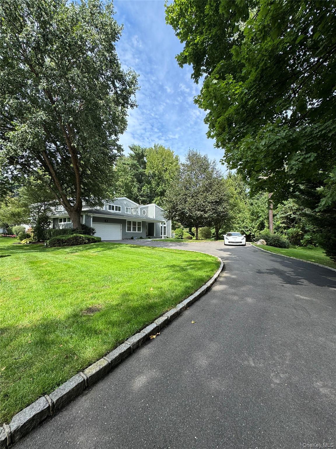 20 Tiffany Circle #20 — photo 2