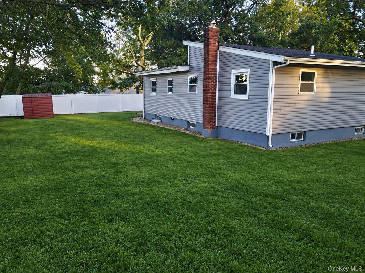 9 Holt Street — photo 4