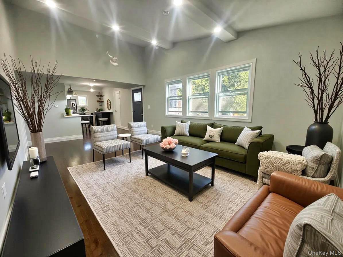 9 Holt Street — photo 8