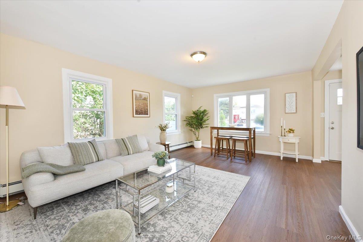 11 Grant Street — photo 2