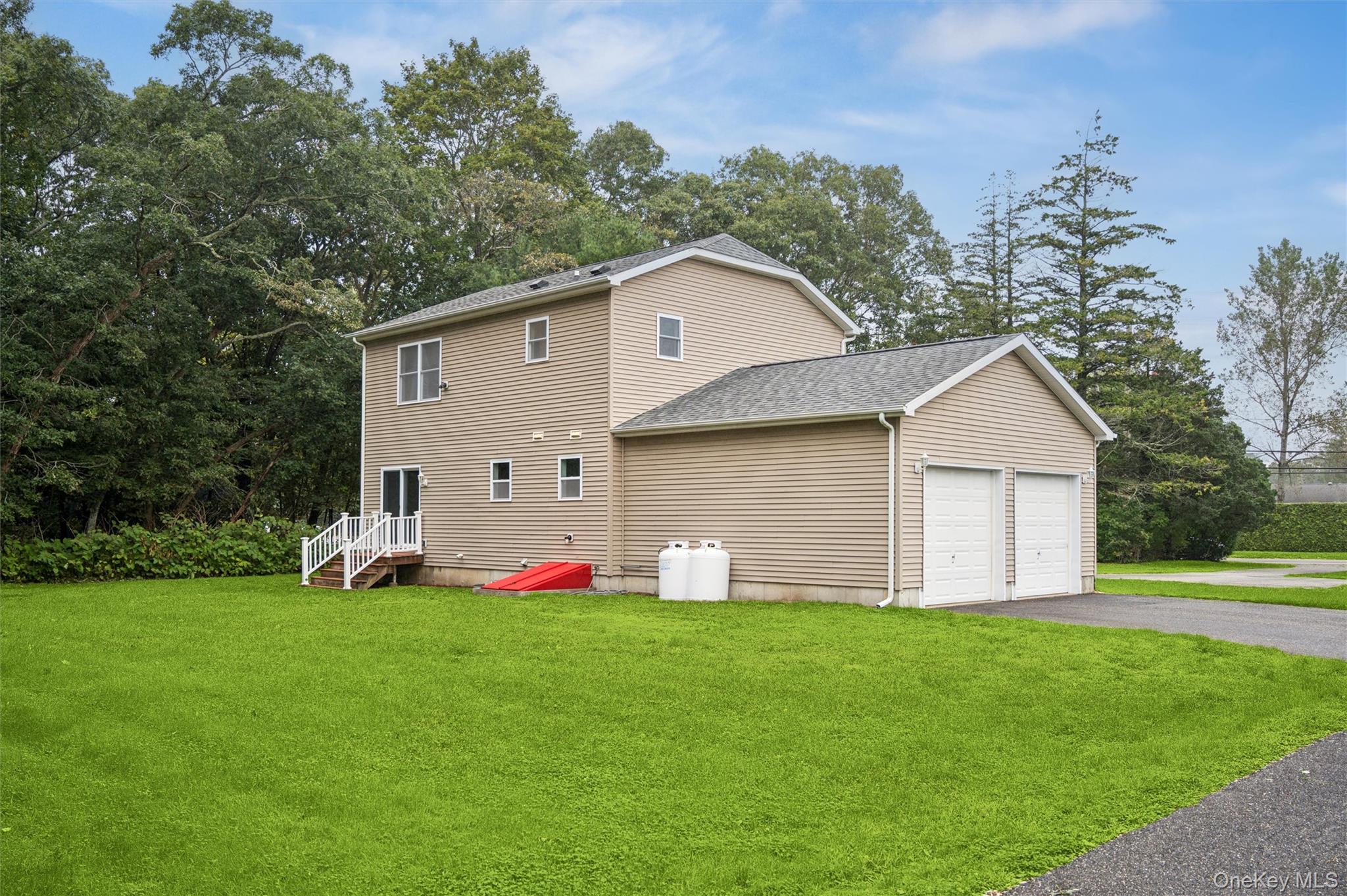 147A Old Country Rd — photo 21