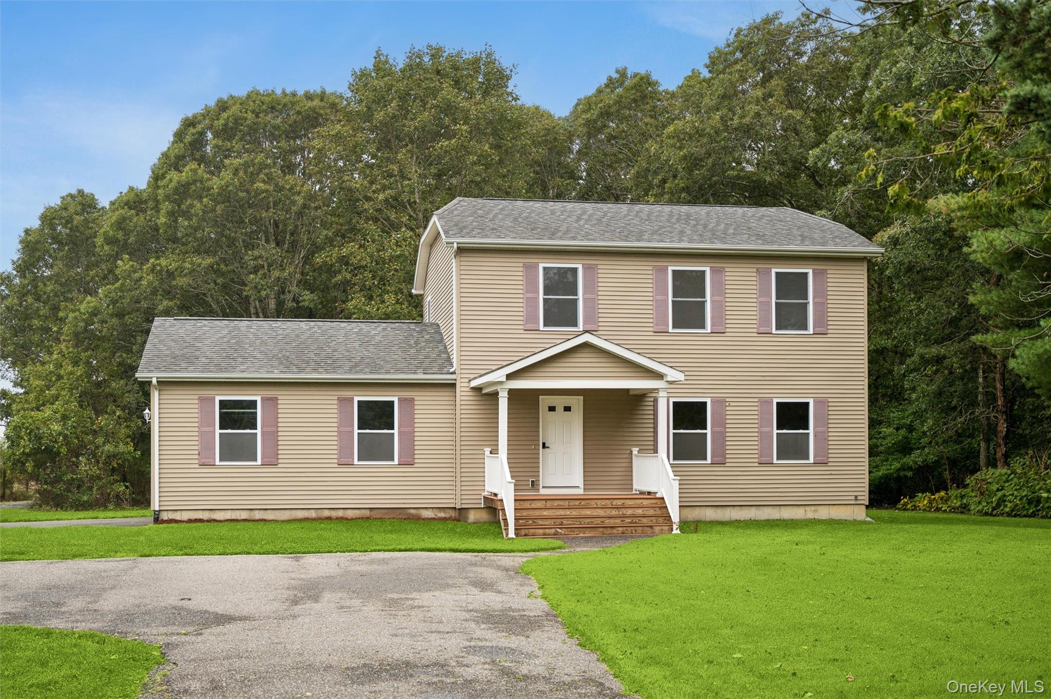 147A Old Country Rd, Speonk