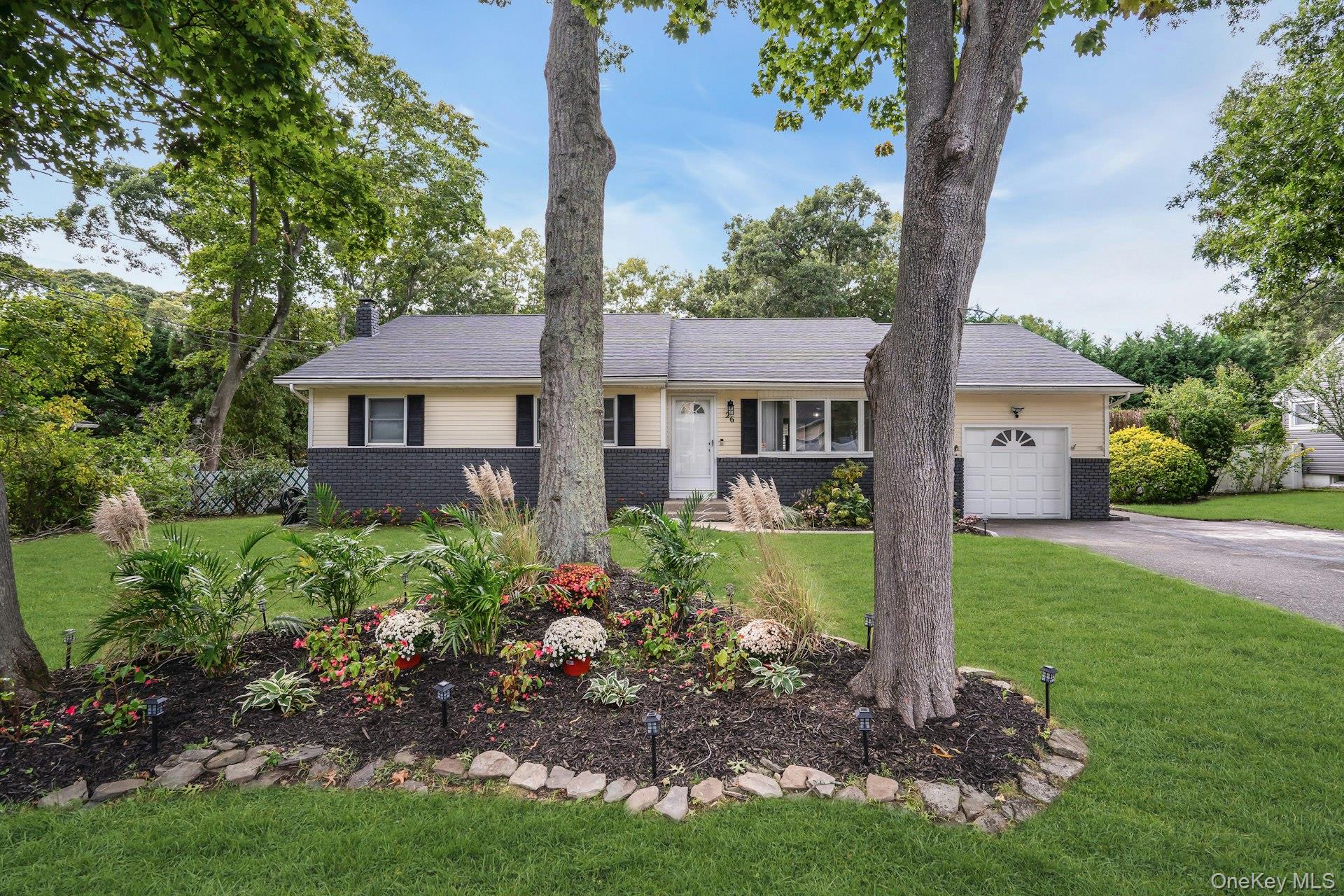 26 Williams Avenue — photo 3