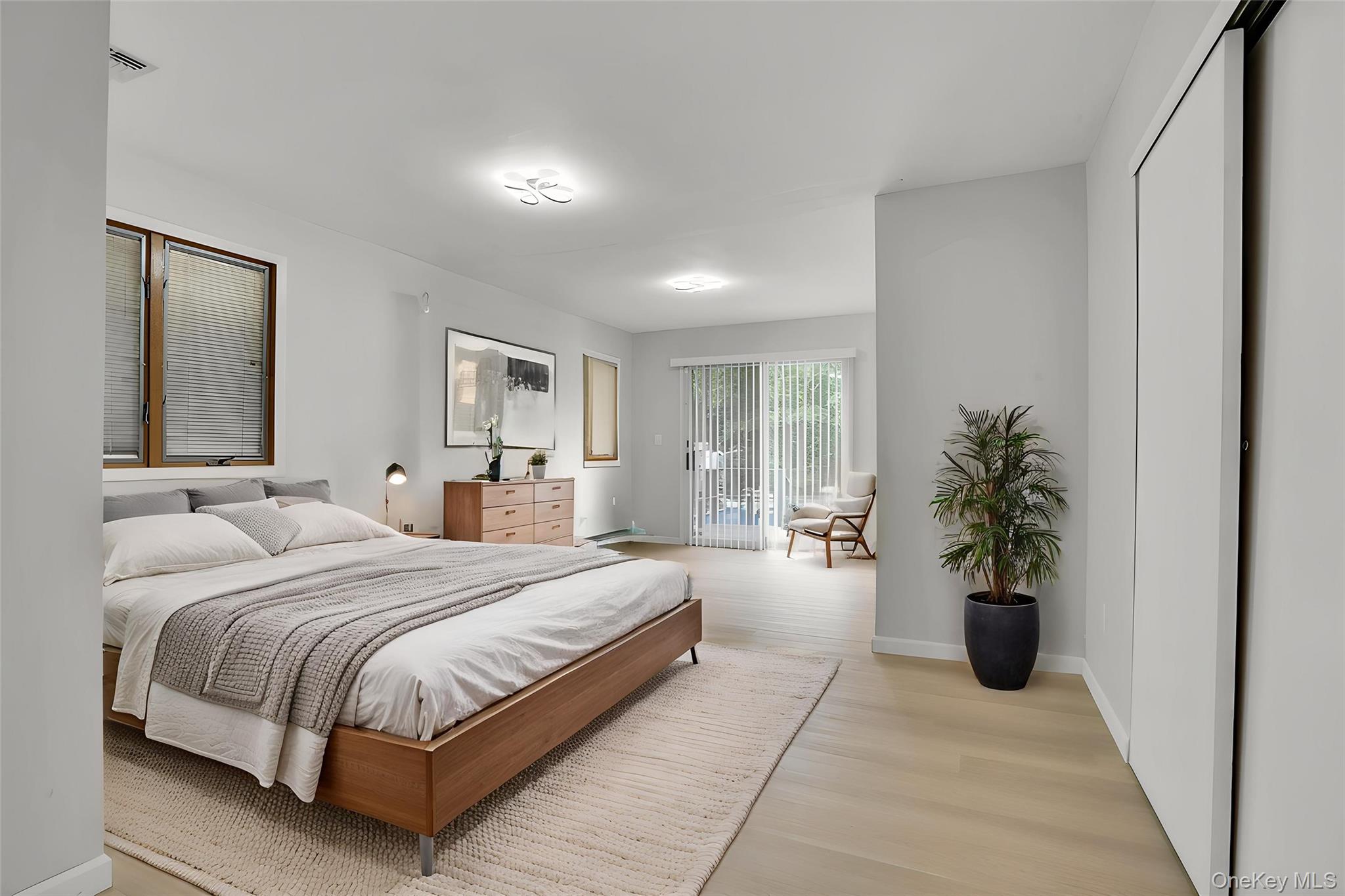 26 Williams Avenue — photo 33