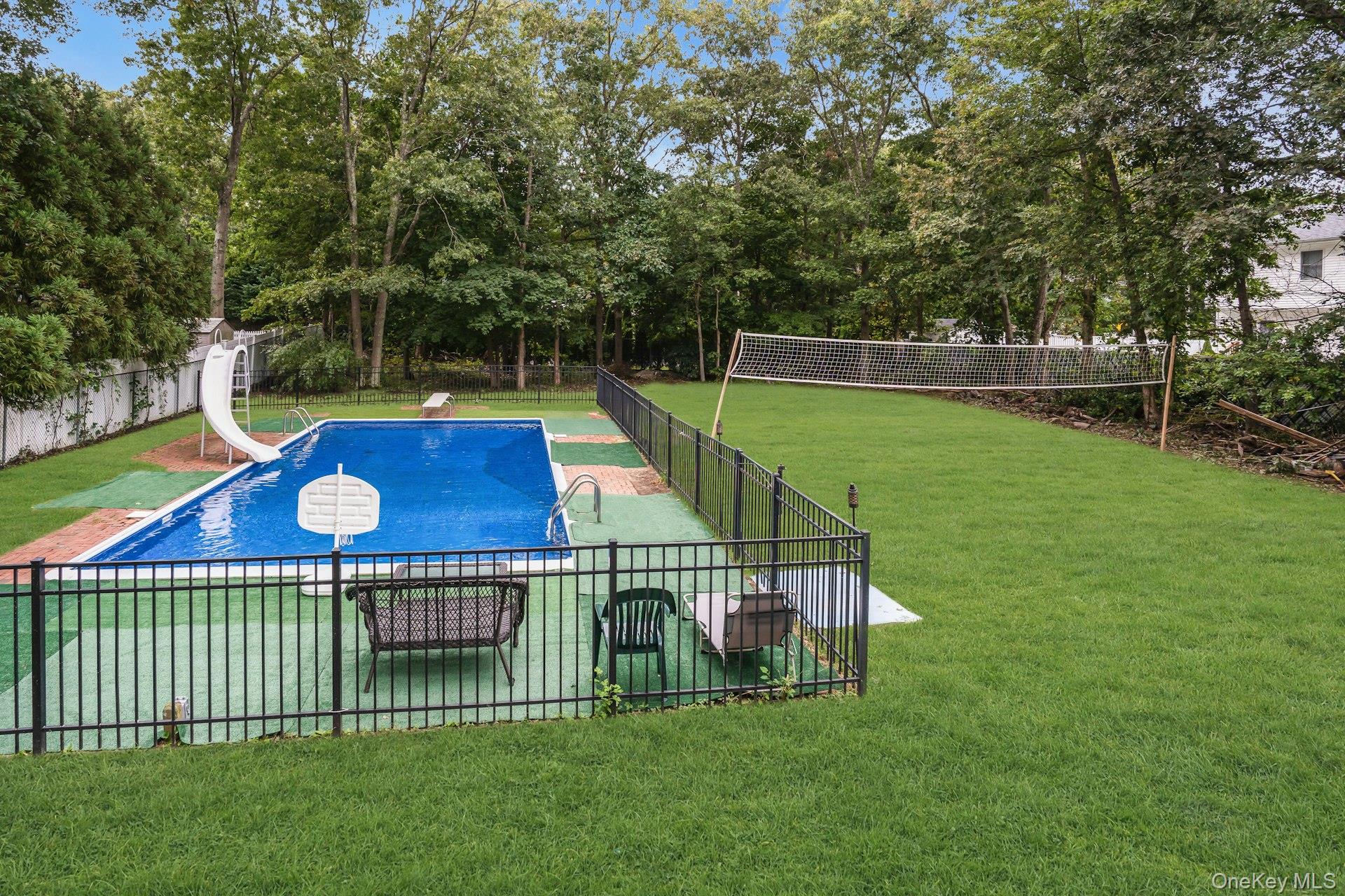 26 Williams Avenue — photo 41