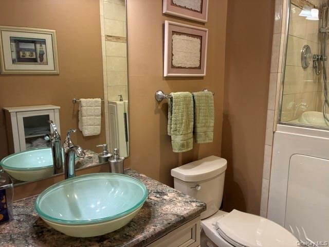 118 Joseph Lane — photo 13