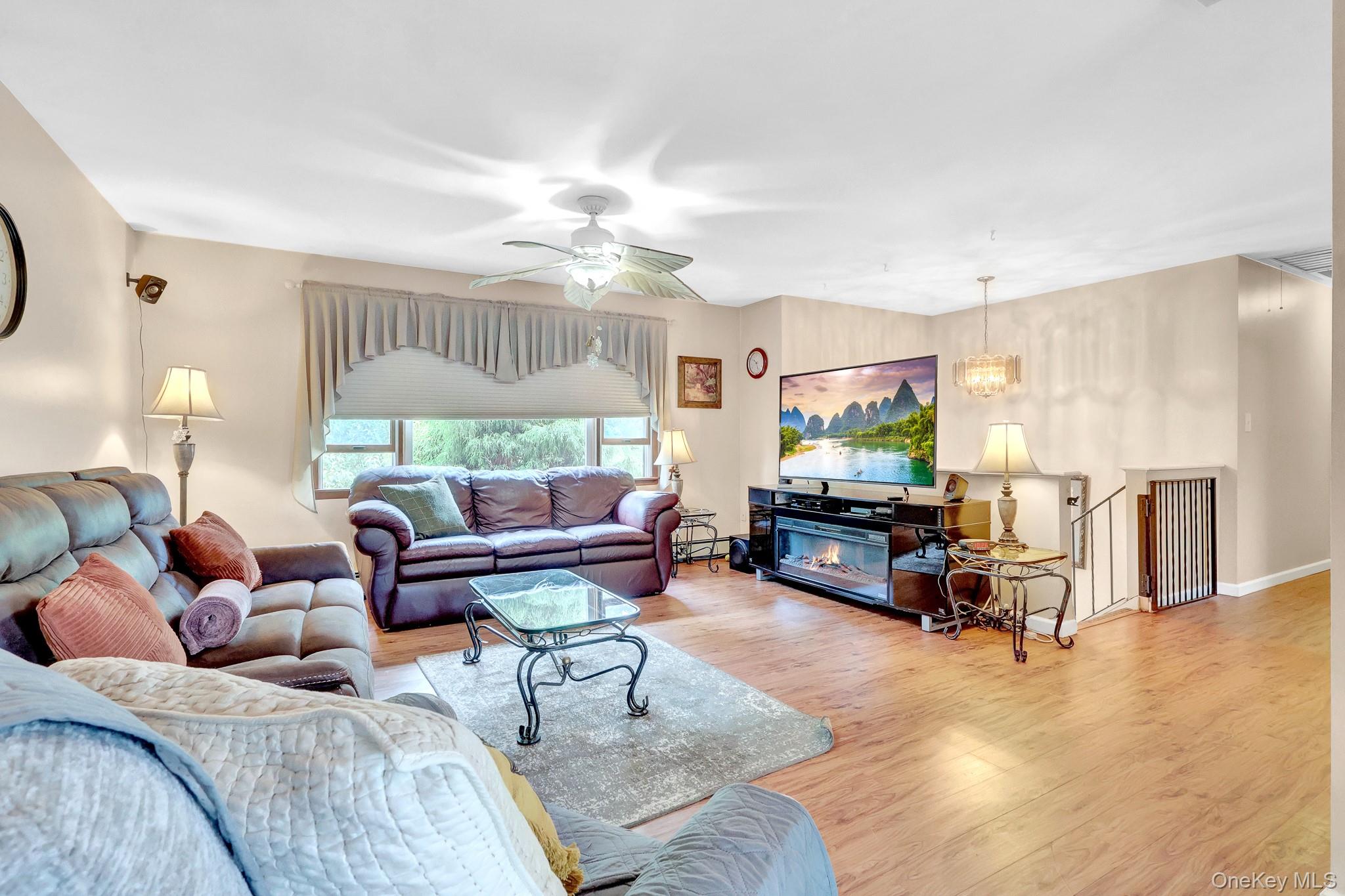 208 Raider Street — photo 5