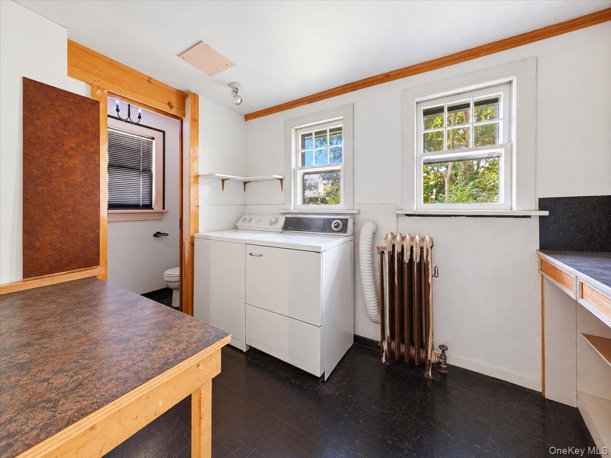 21 Sherman Avenue — photo 10