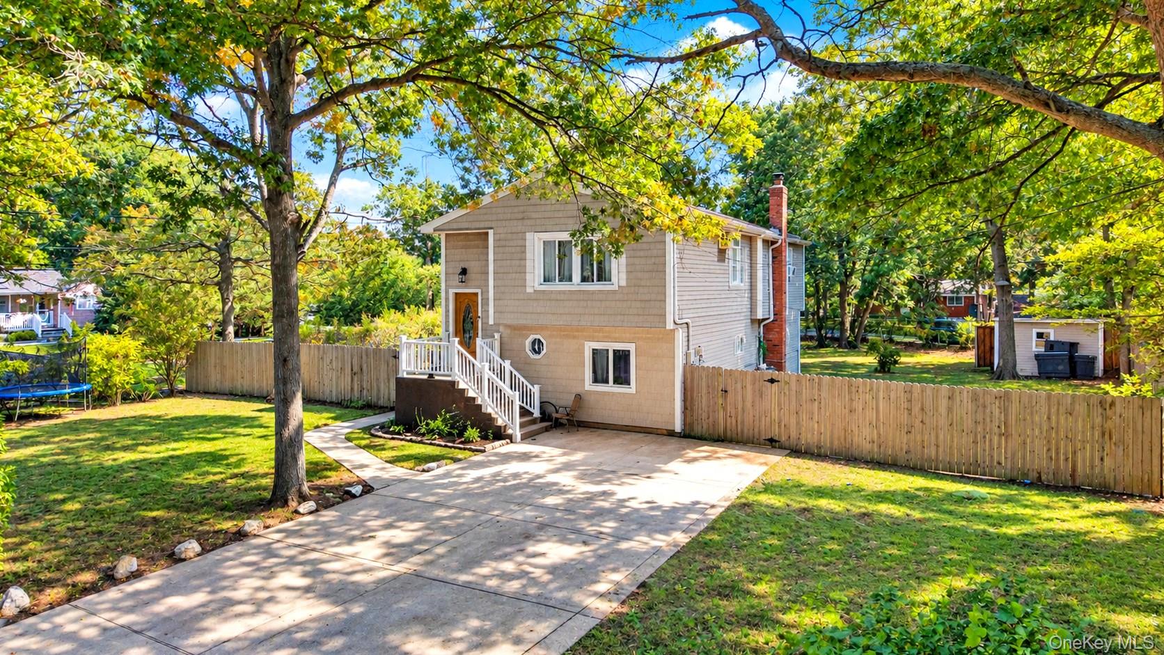 45 Robinwood Street — photo 26