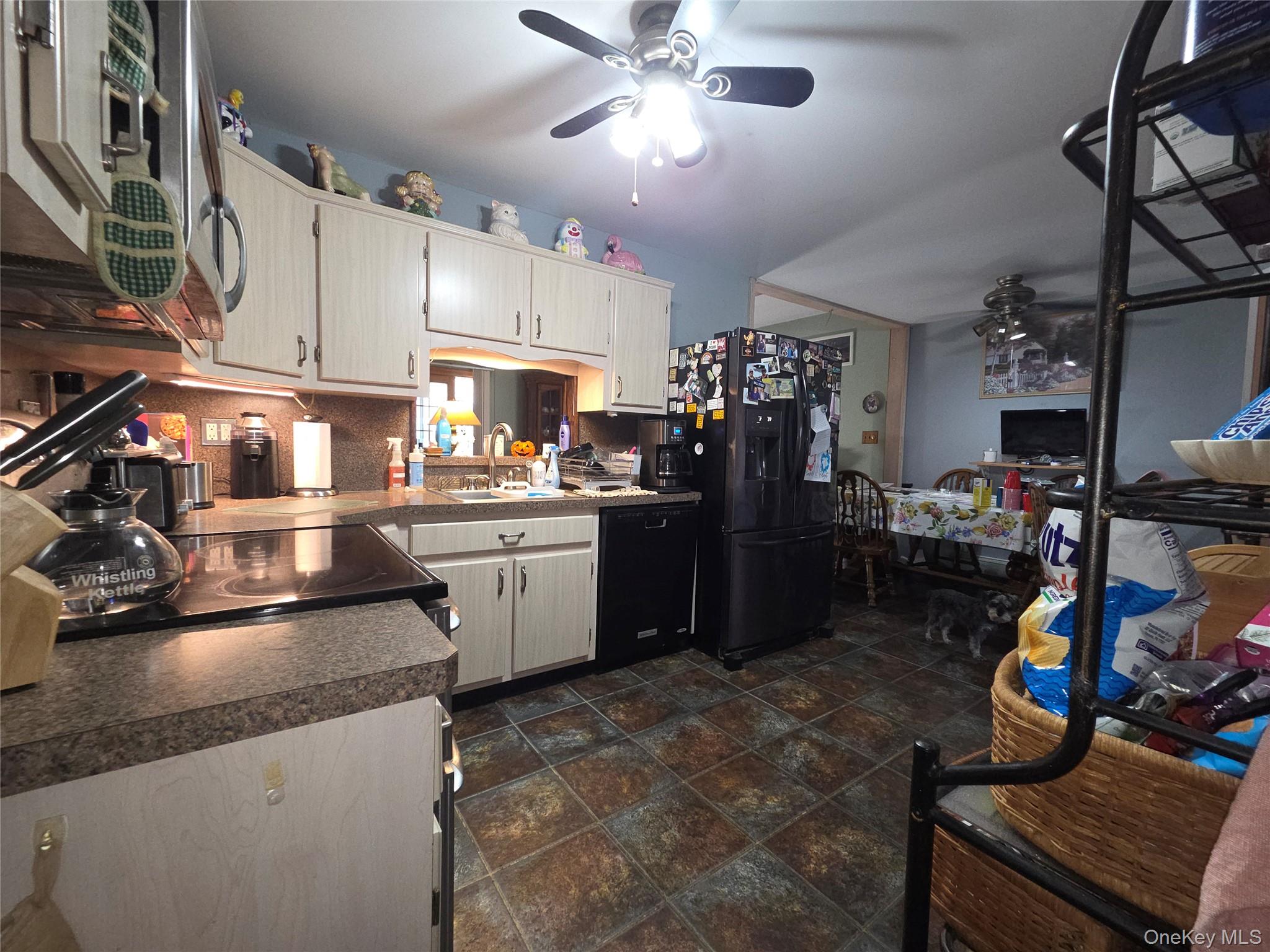 609 Alwick Avenue — photo 6