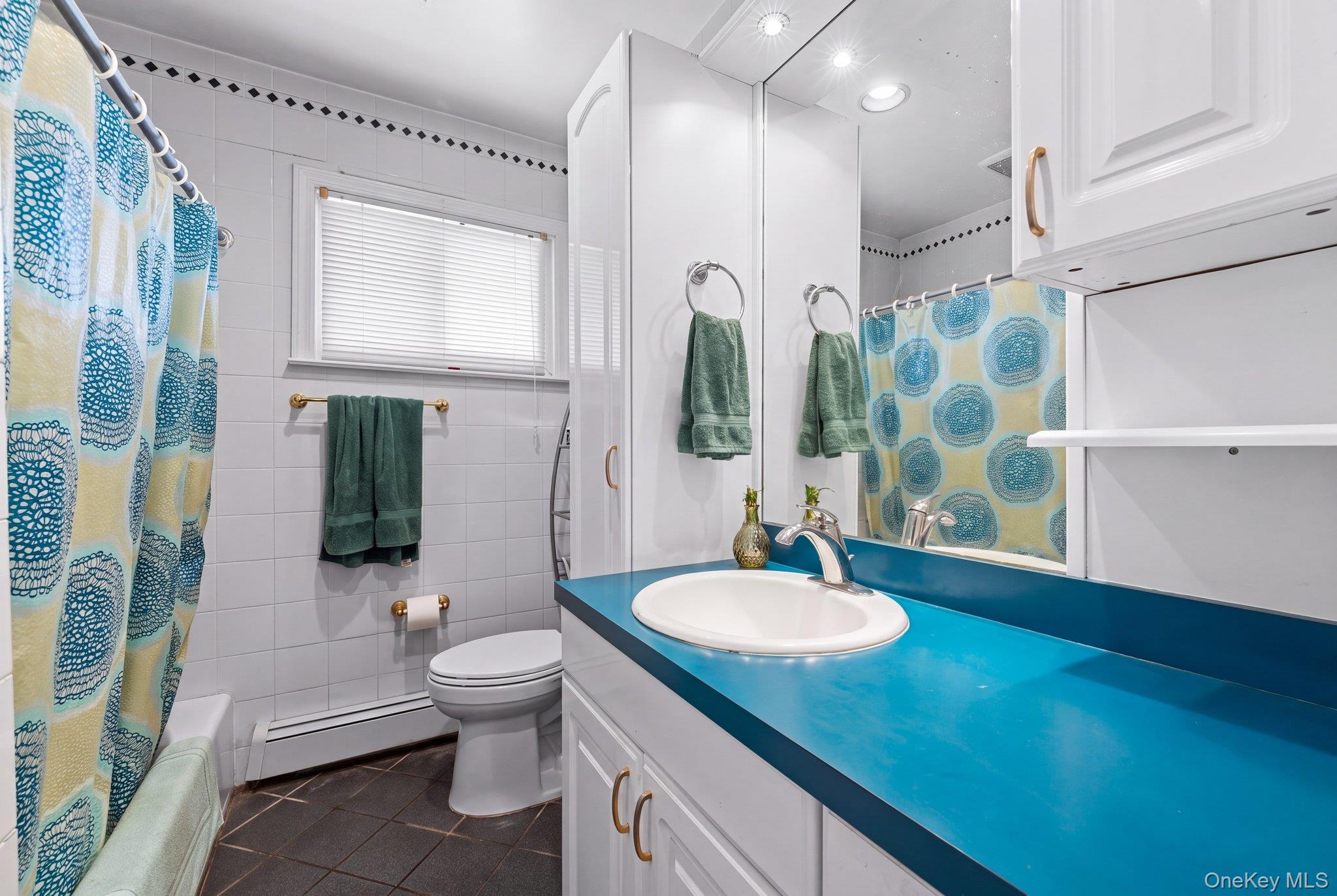 3866 Drake Street — photo 12