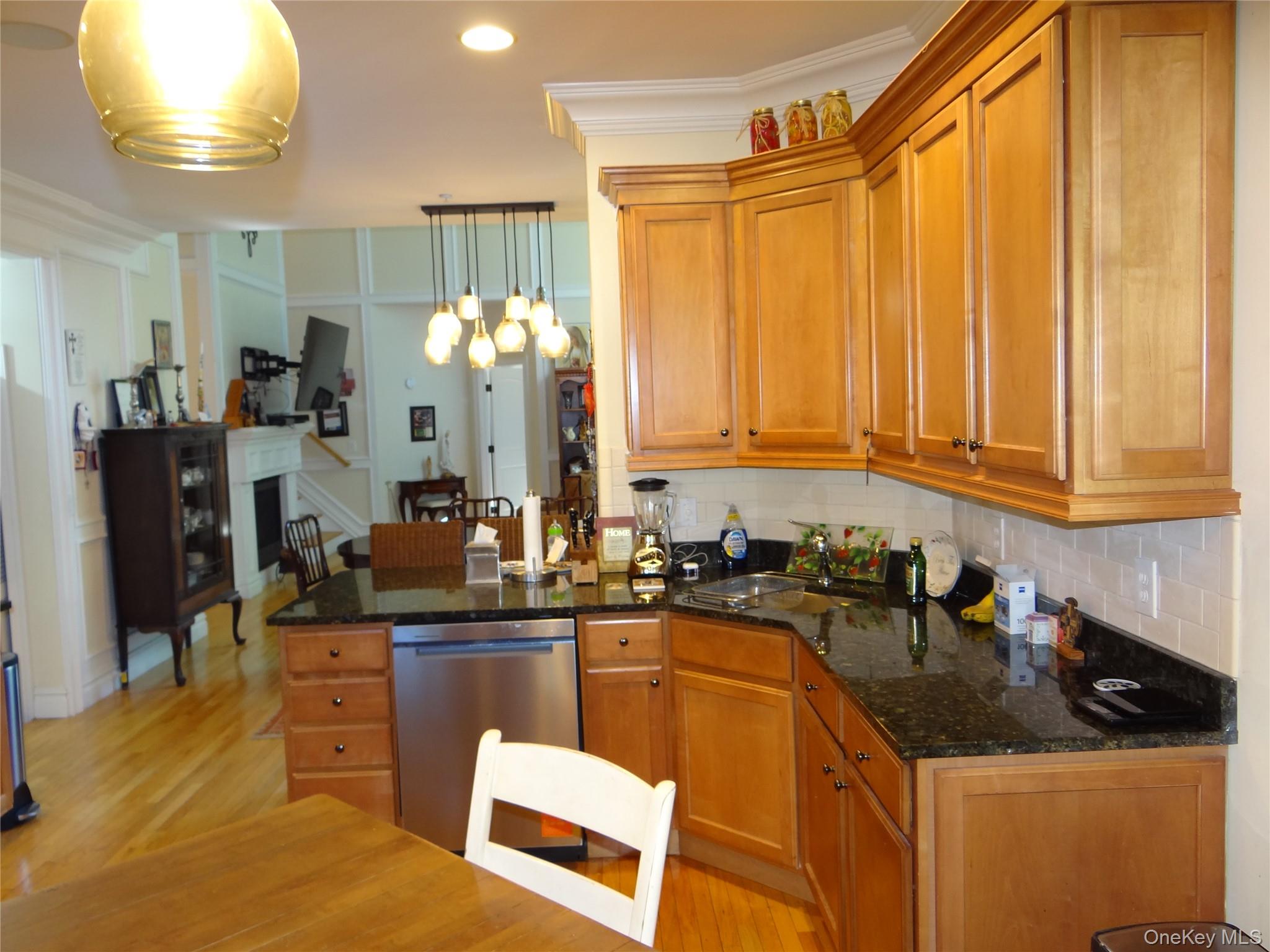 33 Blair Road — photo 7
