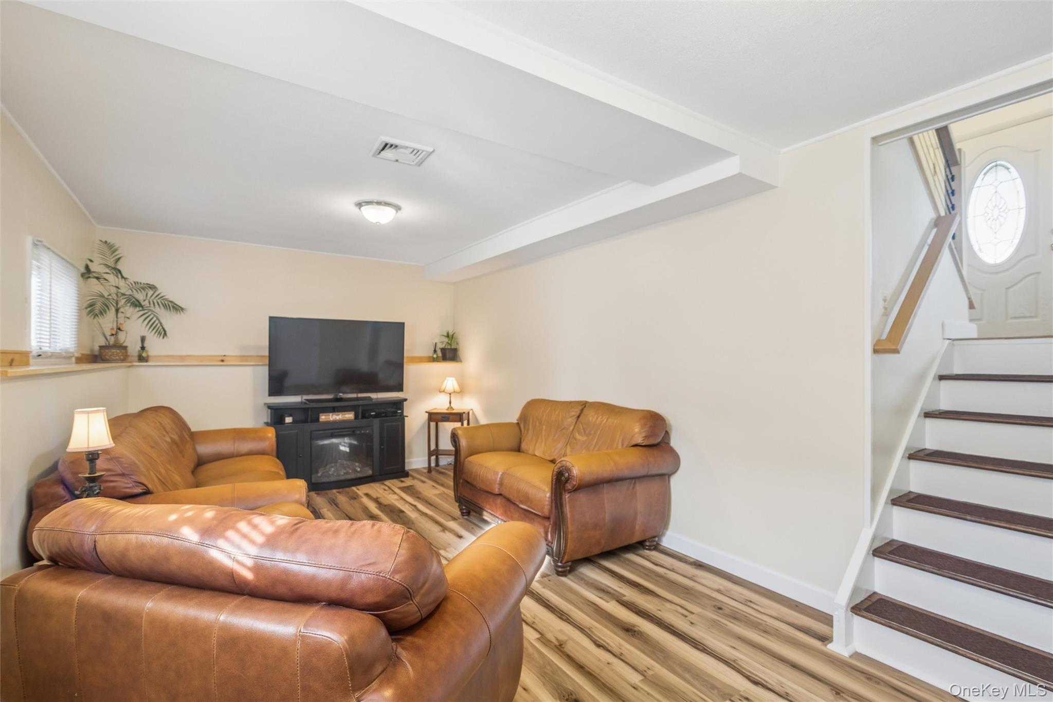 532 Alwick Avenue — photo 30