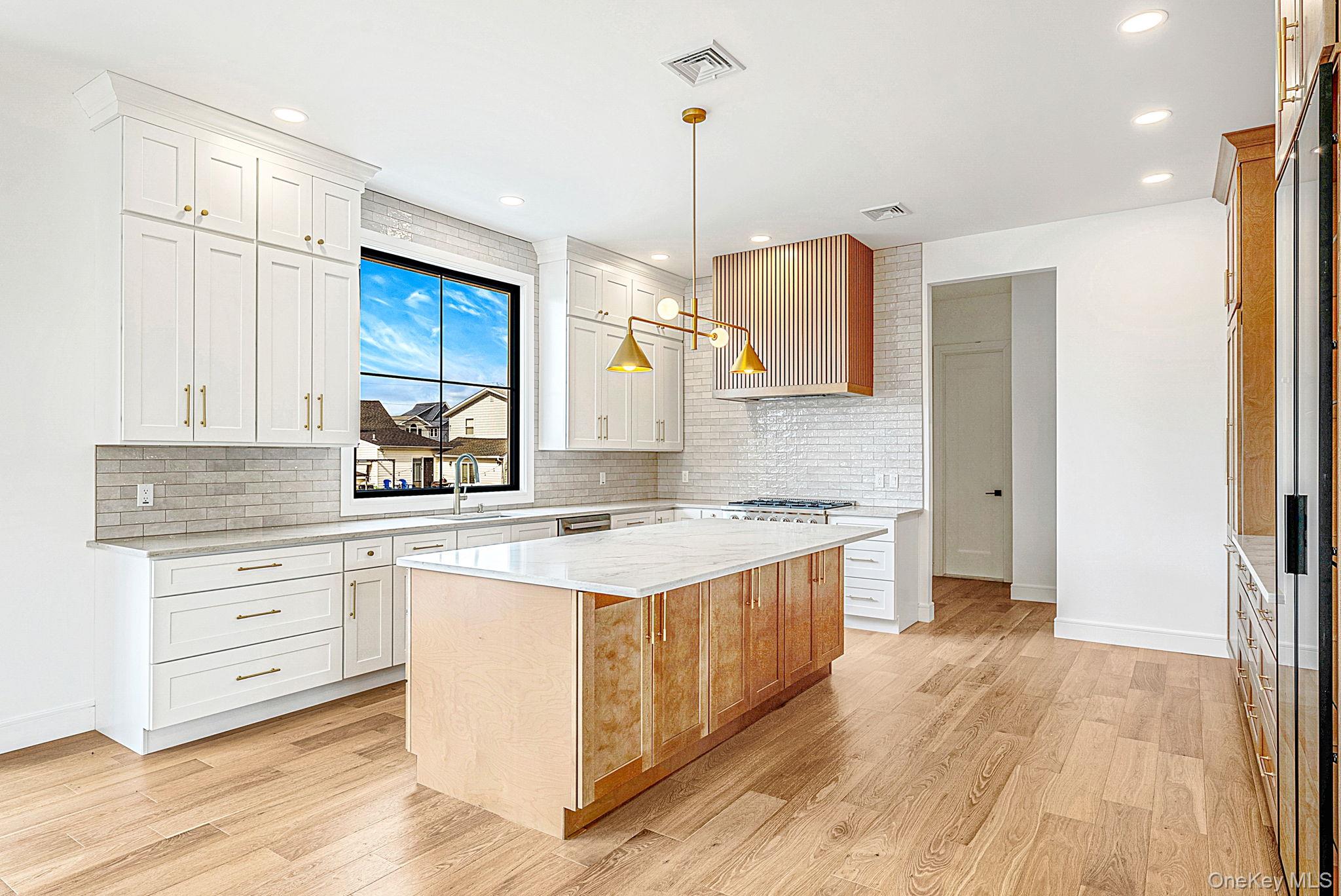 24 Midway Street — photo 10