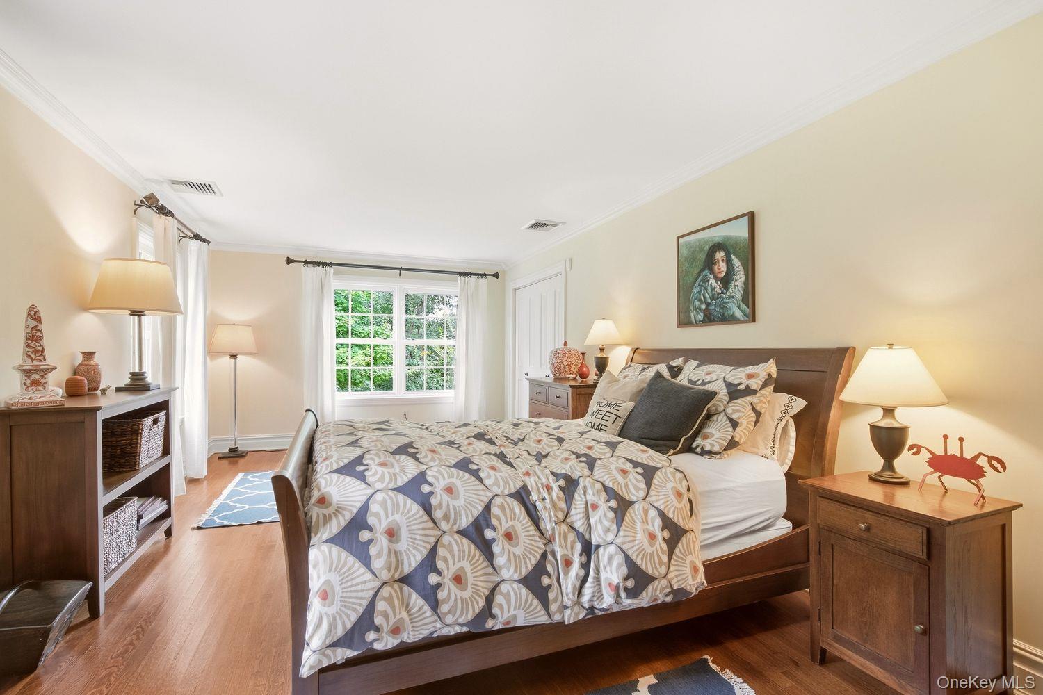 8 Fiddlers Green Drive — photo 15