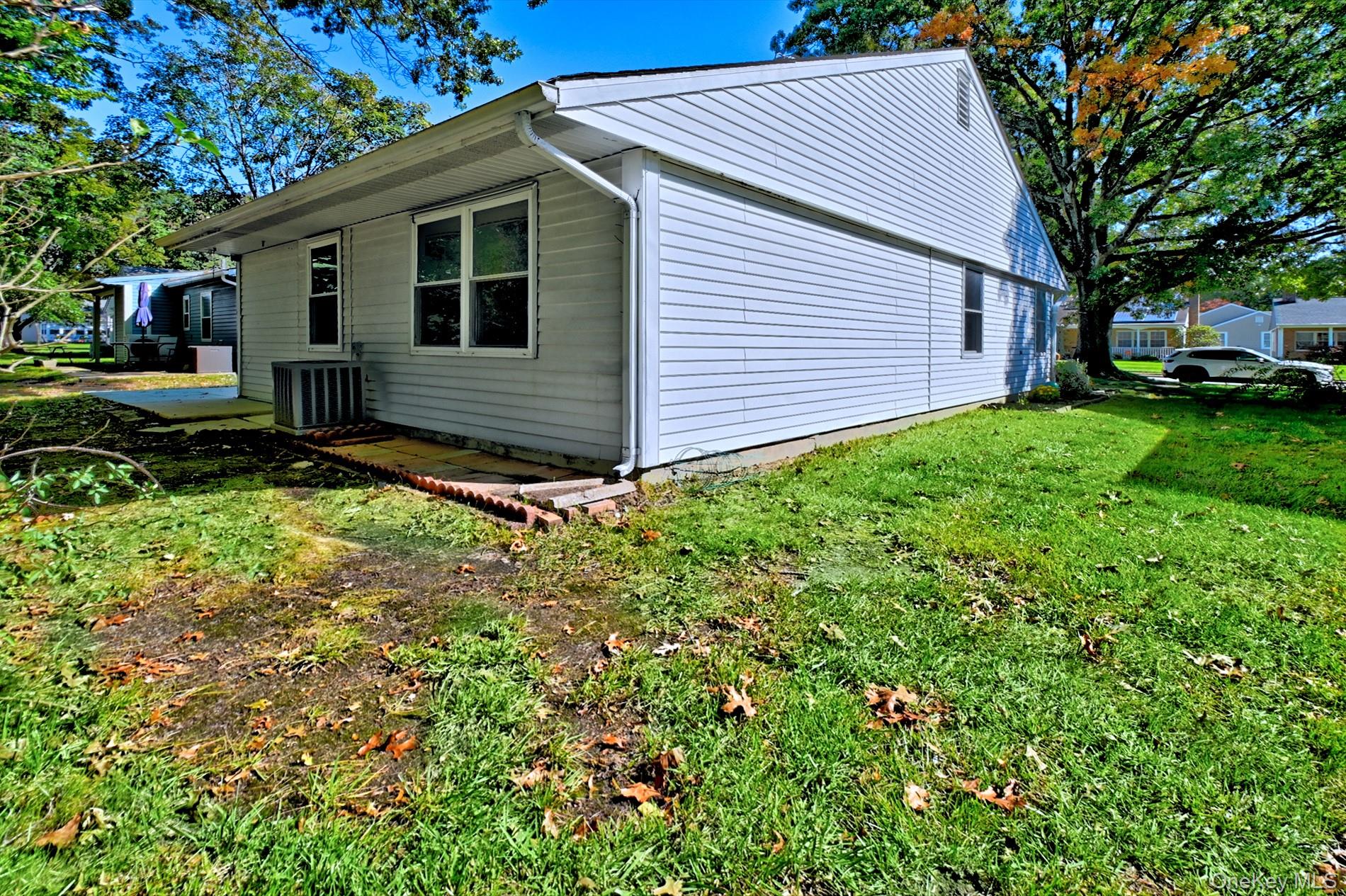 177 Canterbury Drive — photo 26