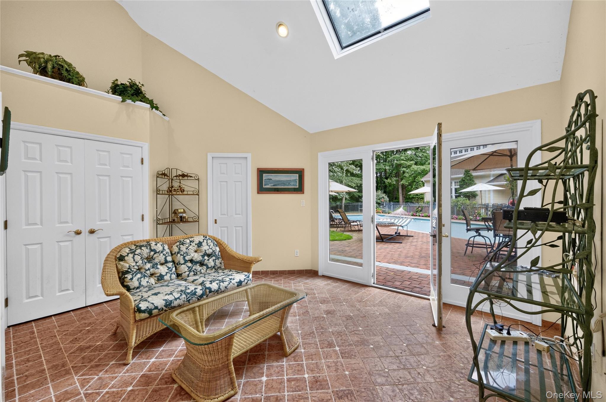 136 Cove Neck Road — photo 24