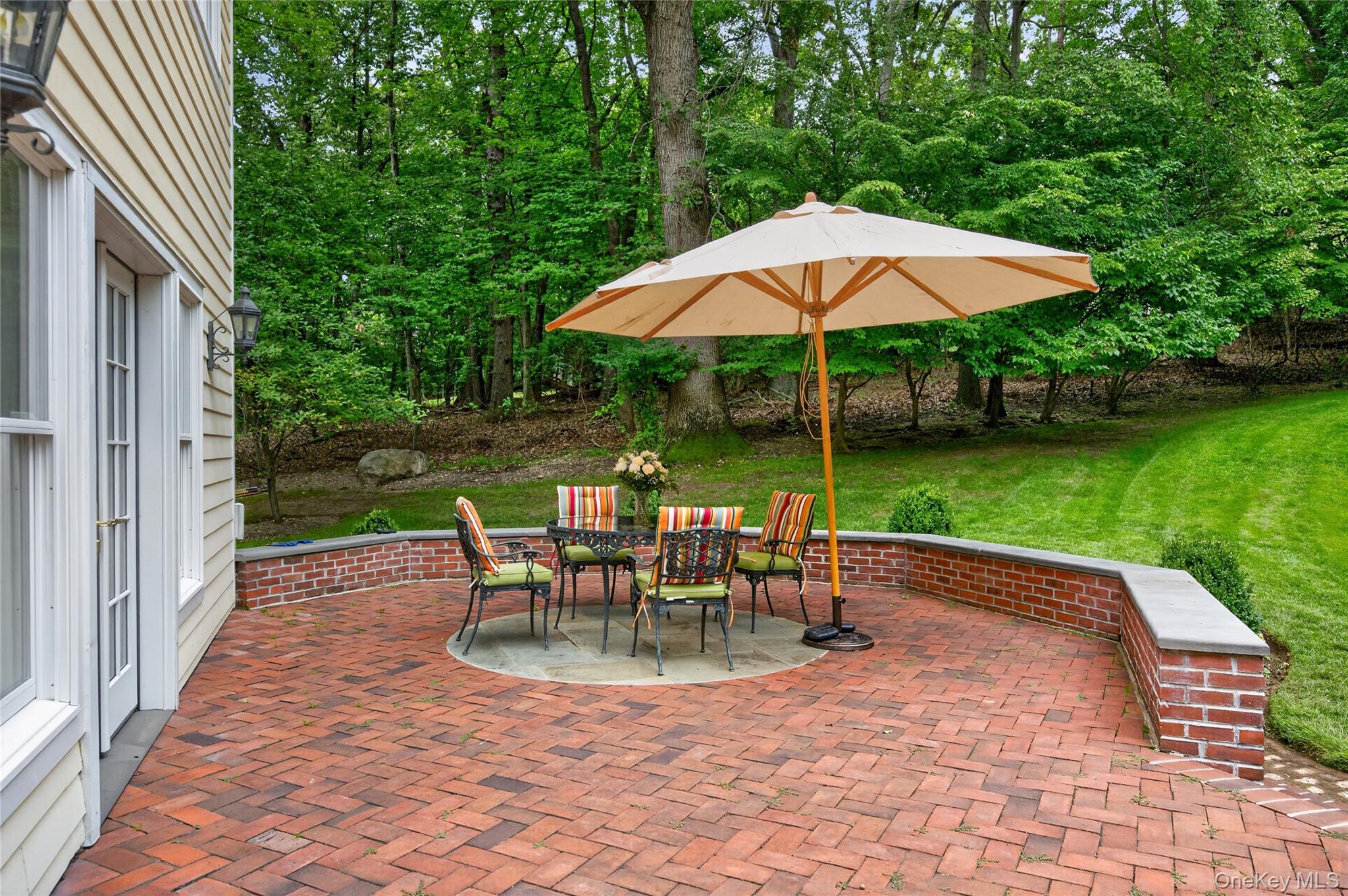 136 Cove Neck Road — photo 30