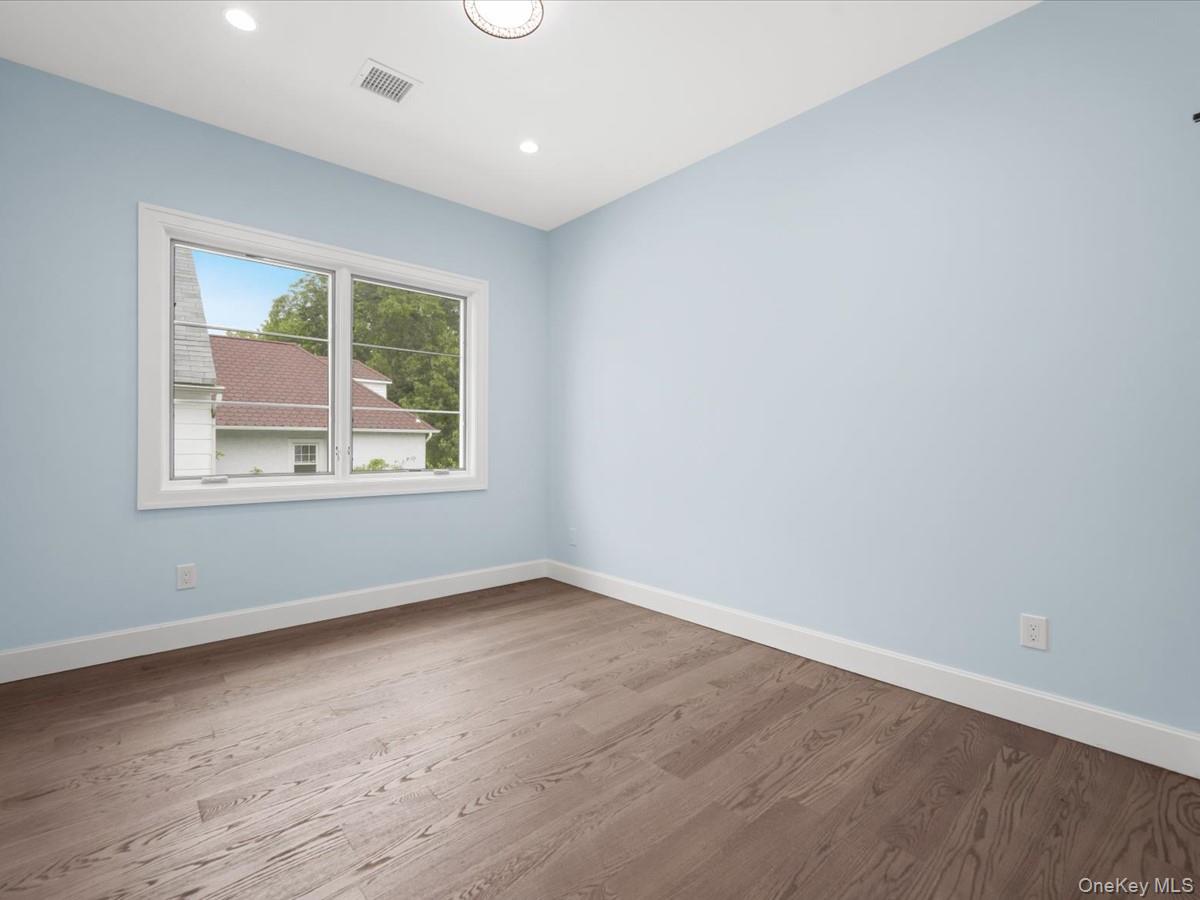 7 Floyd Place — photo 22