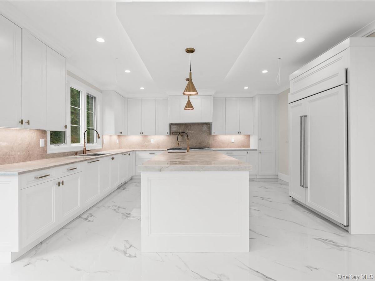 7 Floyd Place — photo 10